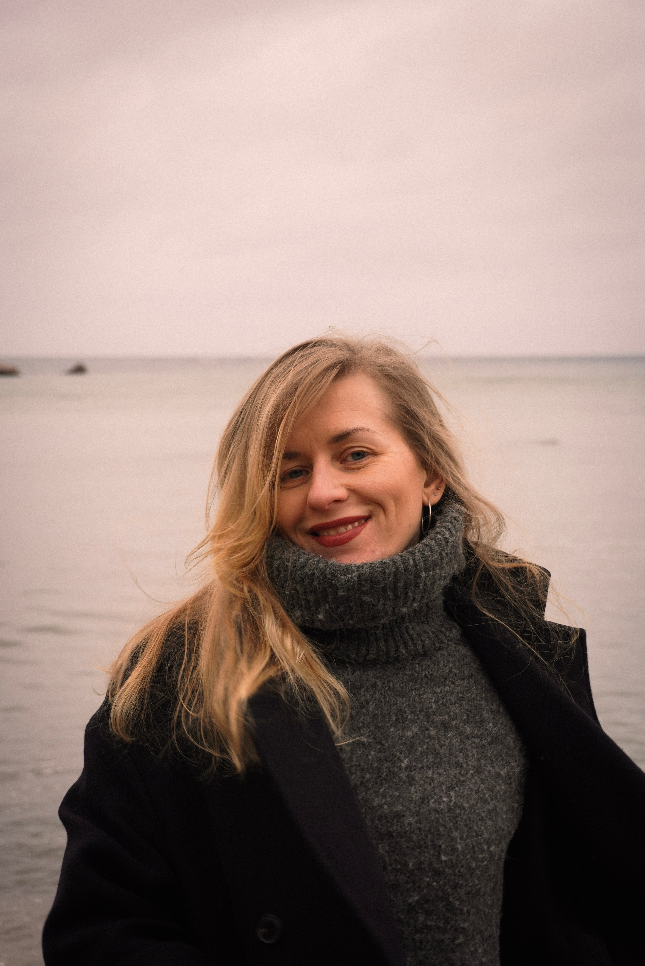 Rannal. Meeste ja naiste fotograaf Tallinnas Anna Sipari