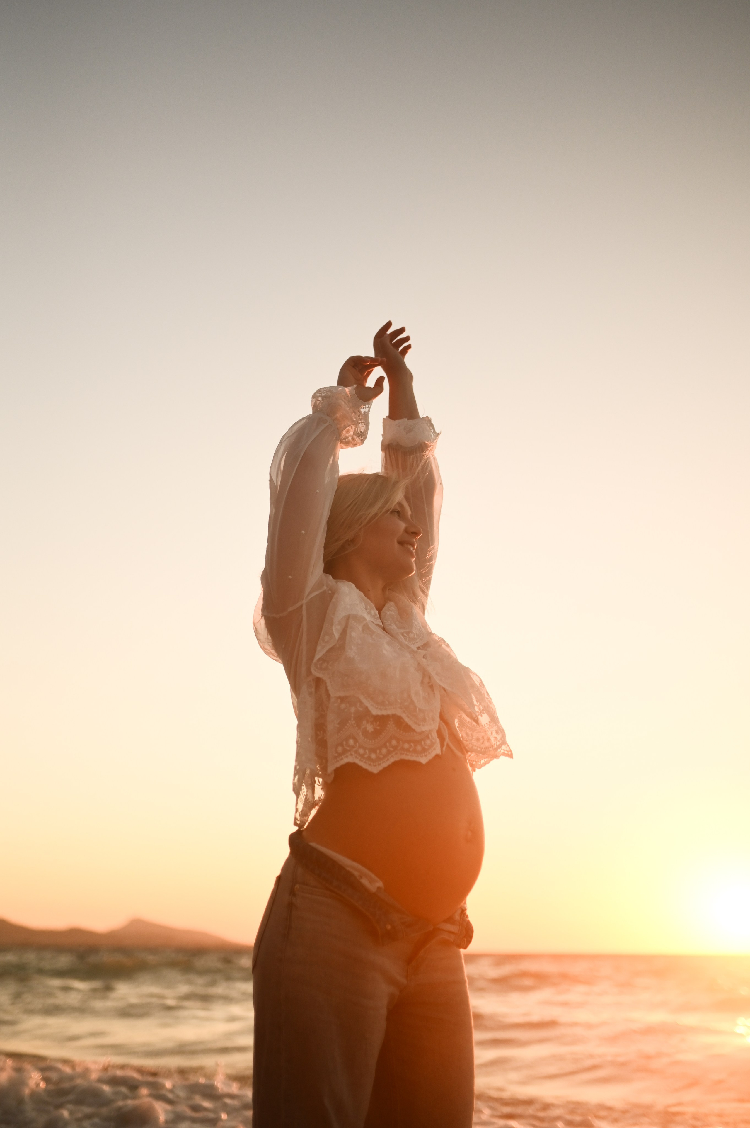 Maternity Photoshoot on the Beach in Rhodes. Photographer in Rhodes Island