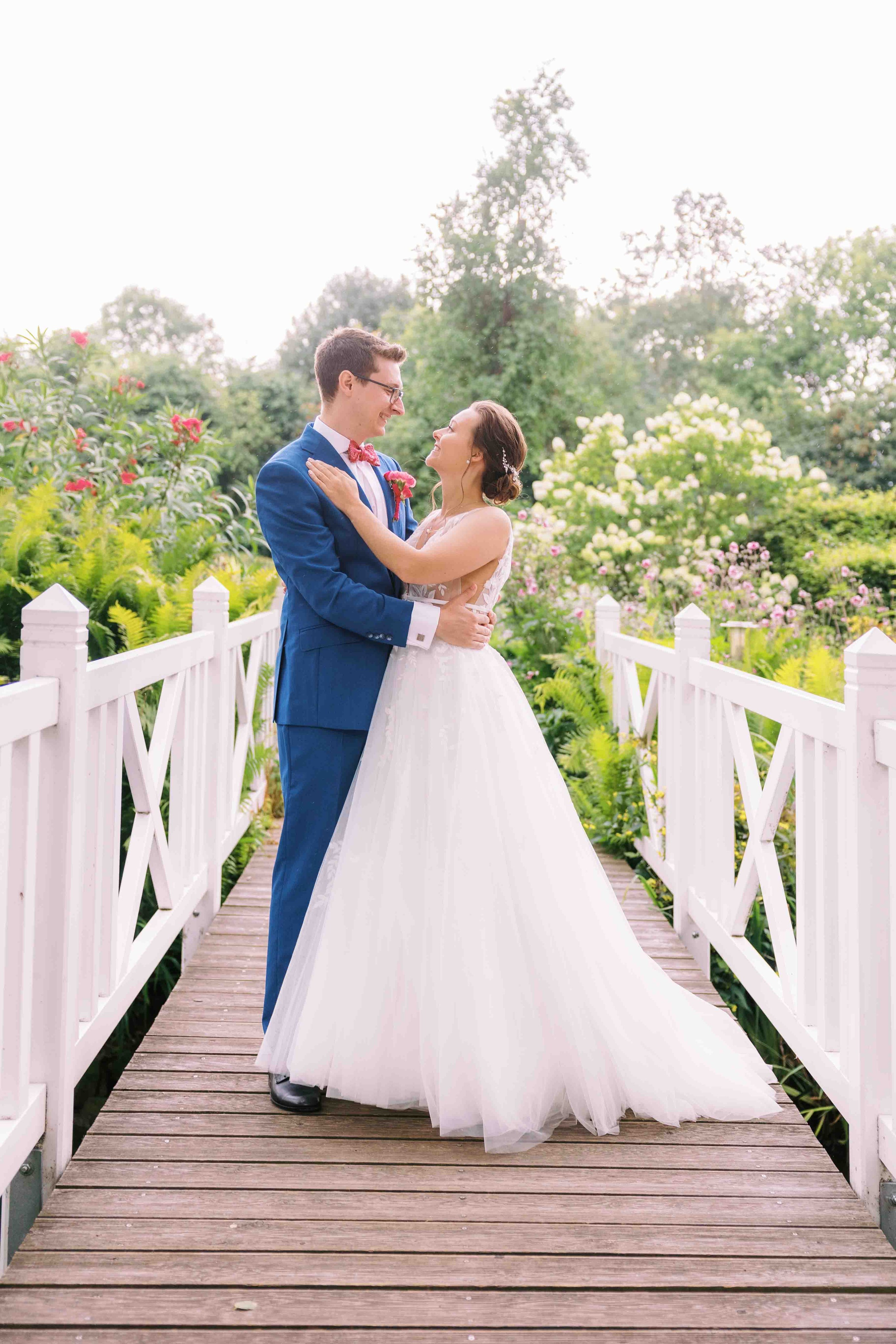 brautpaar bei hochzeit im schloss von hammerstein