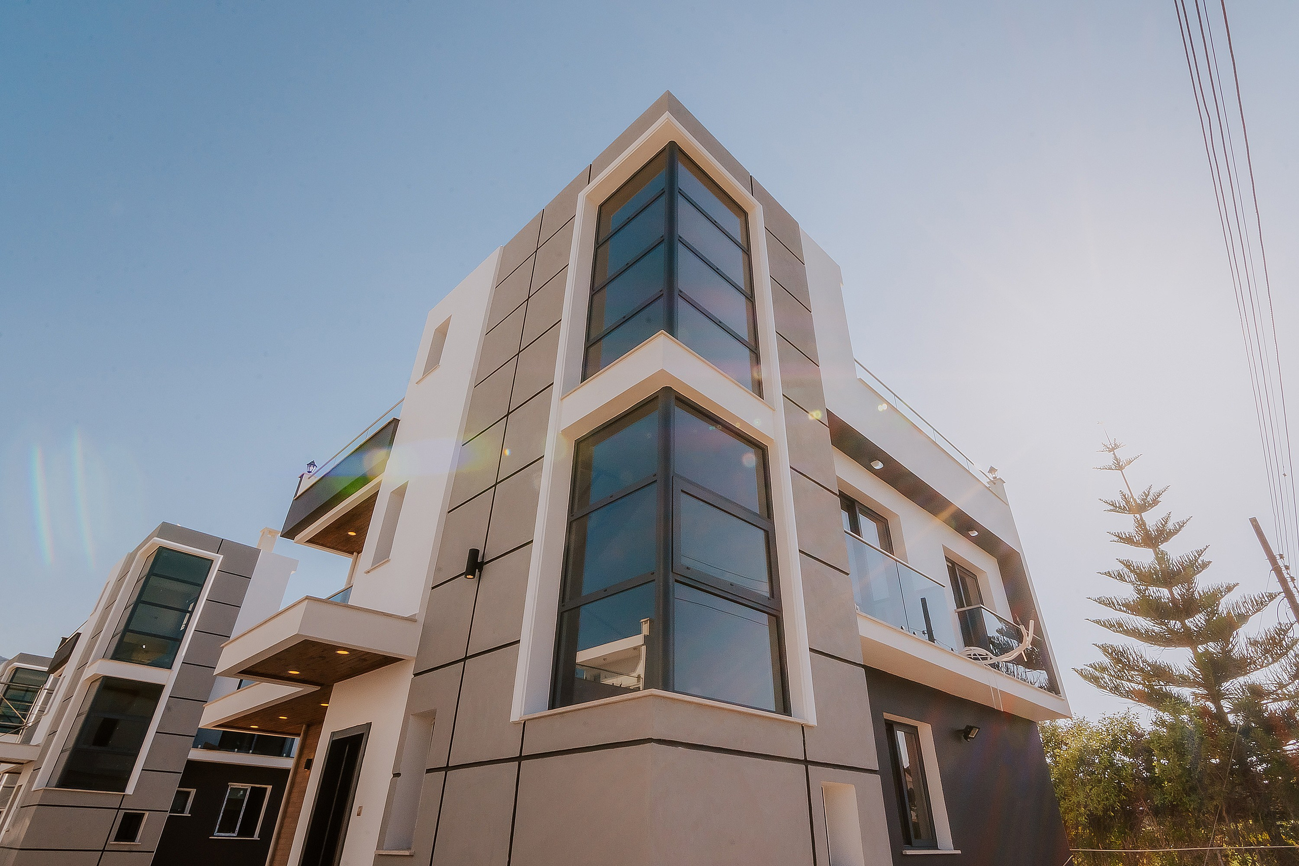 Real Estate Media. Professional portrait photographer in Los Angeles | Axenia Haritonova