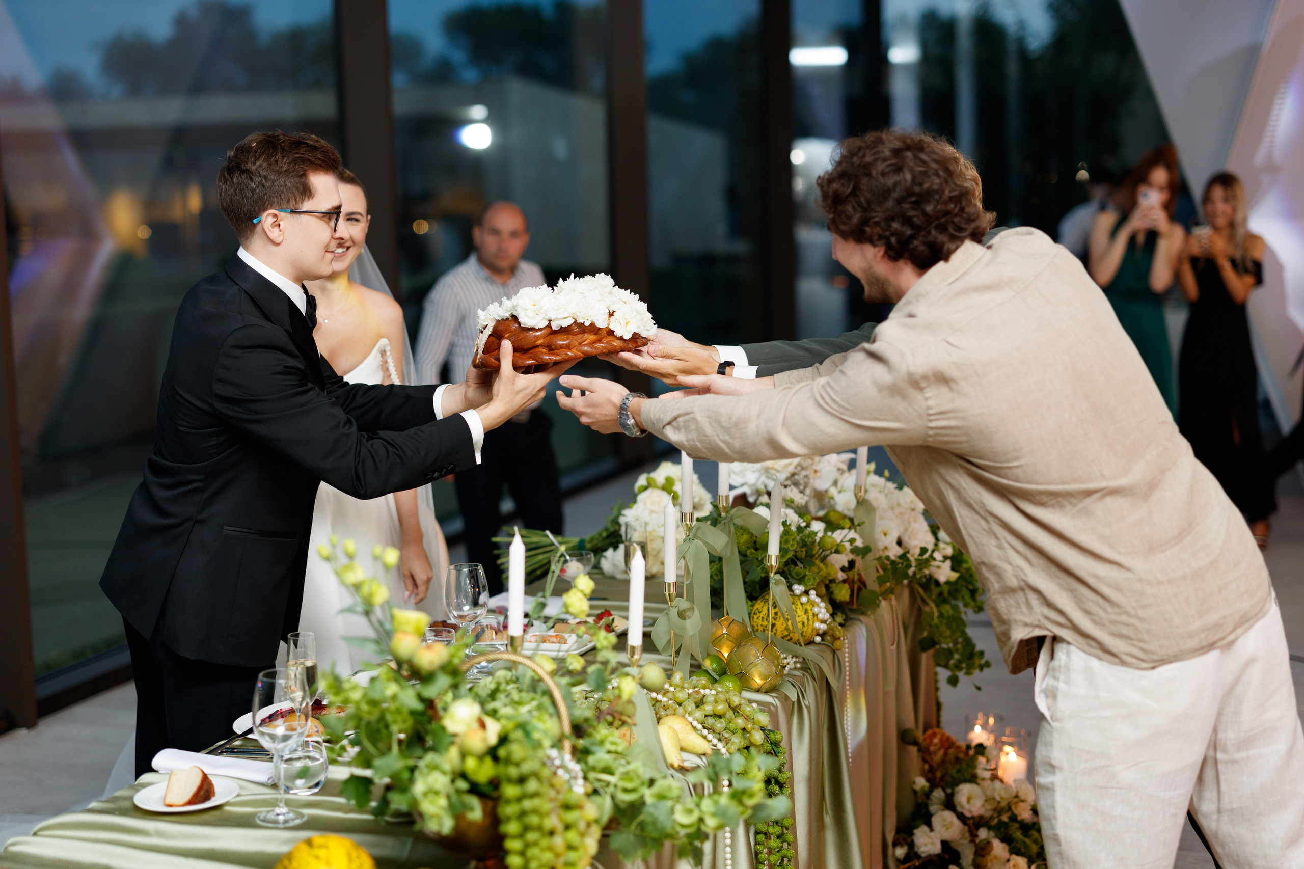 Liveriu & Tatiana | Fotografie de nuntă. Scarlat Photography