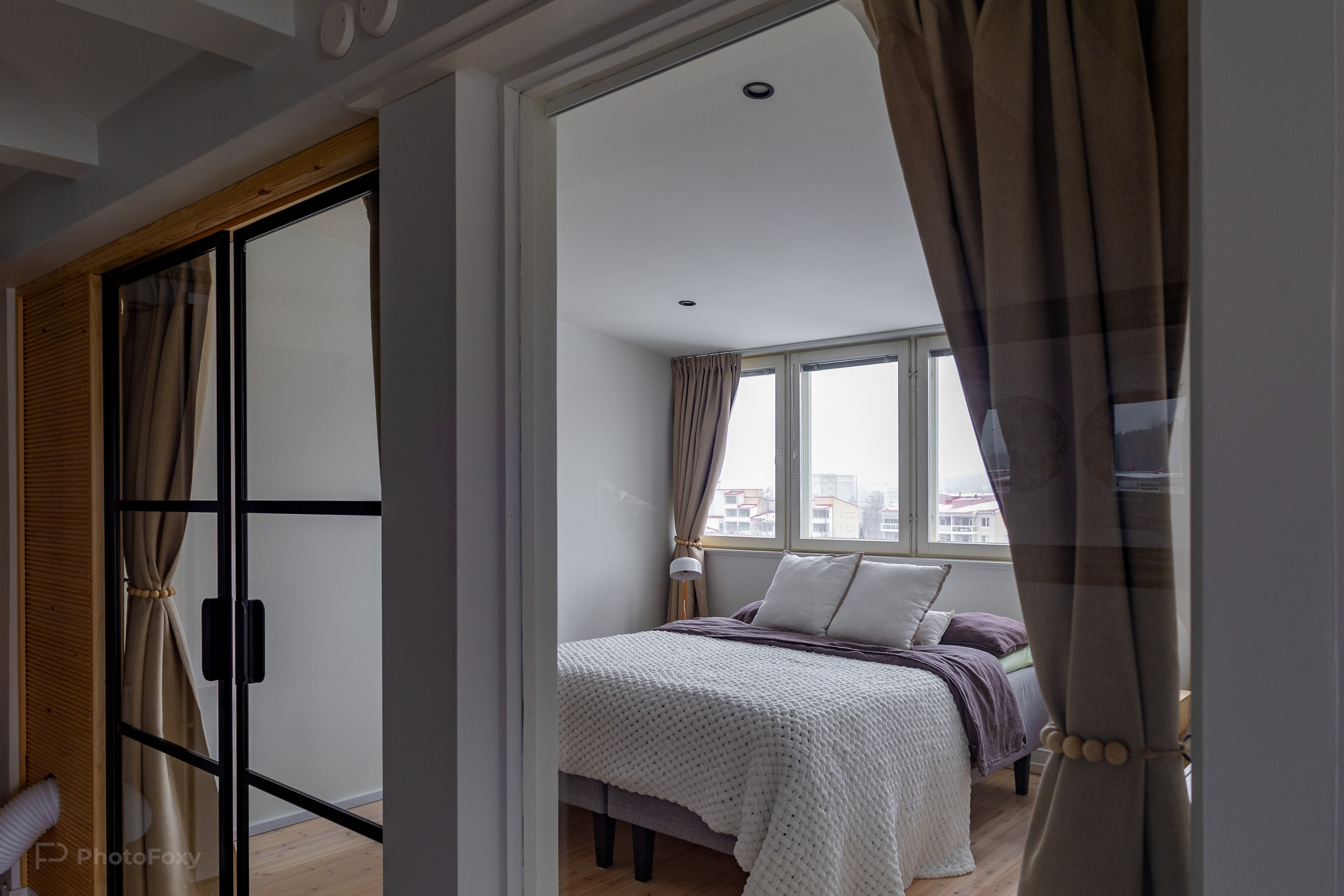 Ullakkoasunto. Valokuvaaja Lahti, Helsinki Elena Salonen