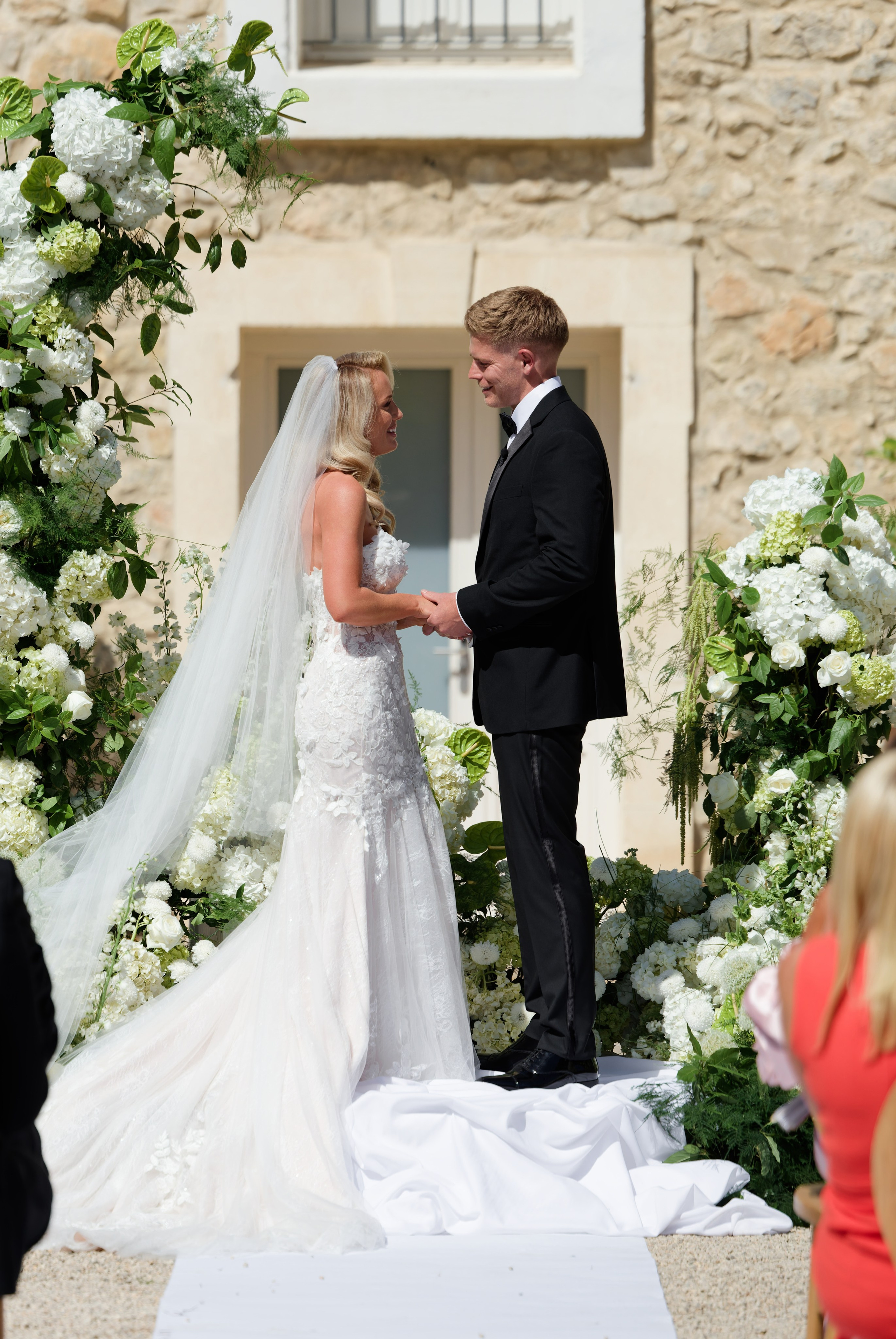 Wedding at Château L’Hospitalet in Narbonne, France. Destination Wedding Photographer — Nikita Burtsev