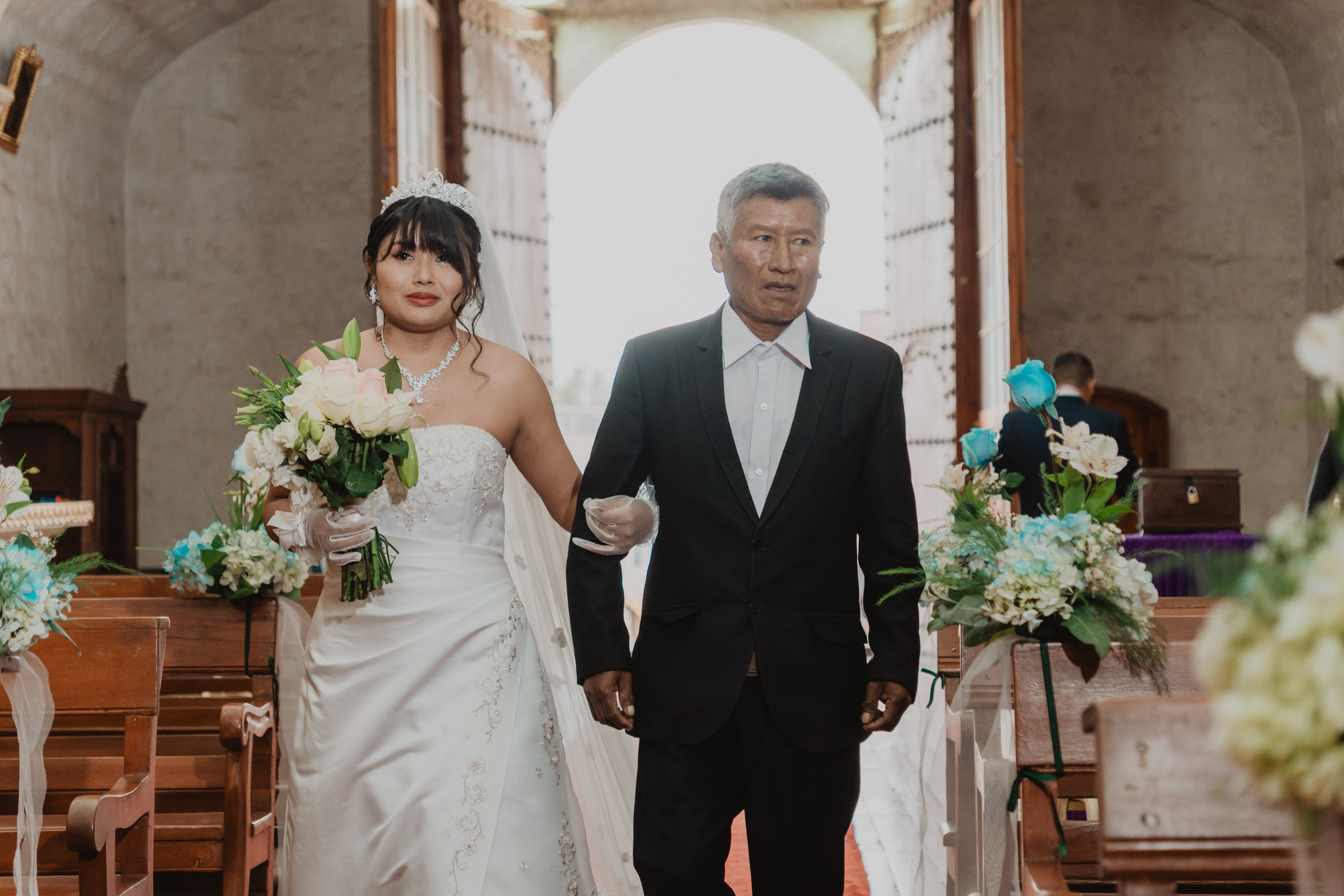 STEISY + EMMANUEL | BODA RELIGIOSA. Studio KVTA | Fotografía y Video de Bodas en Arequipa