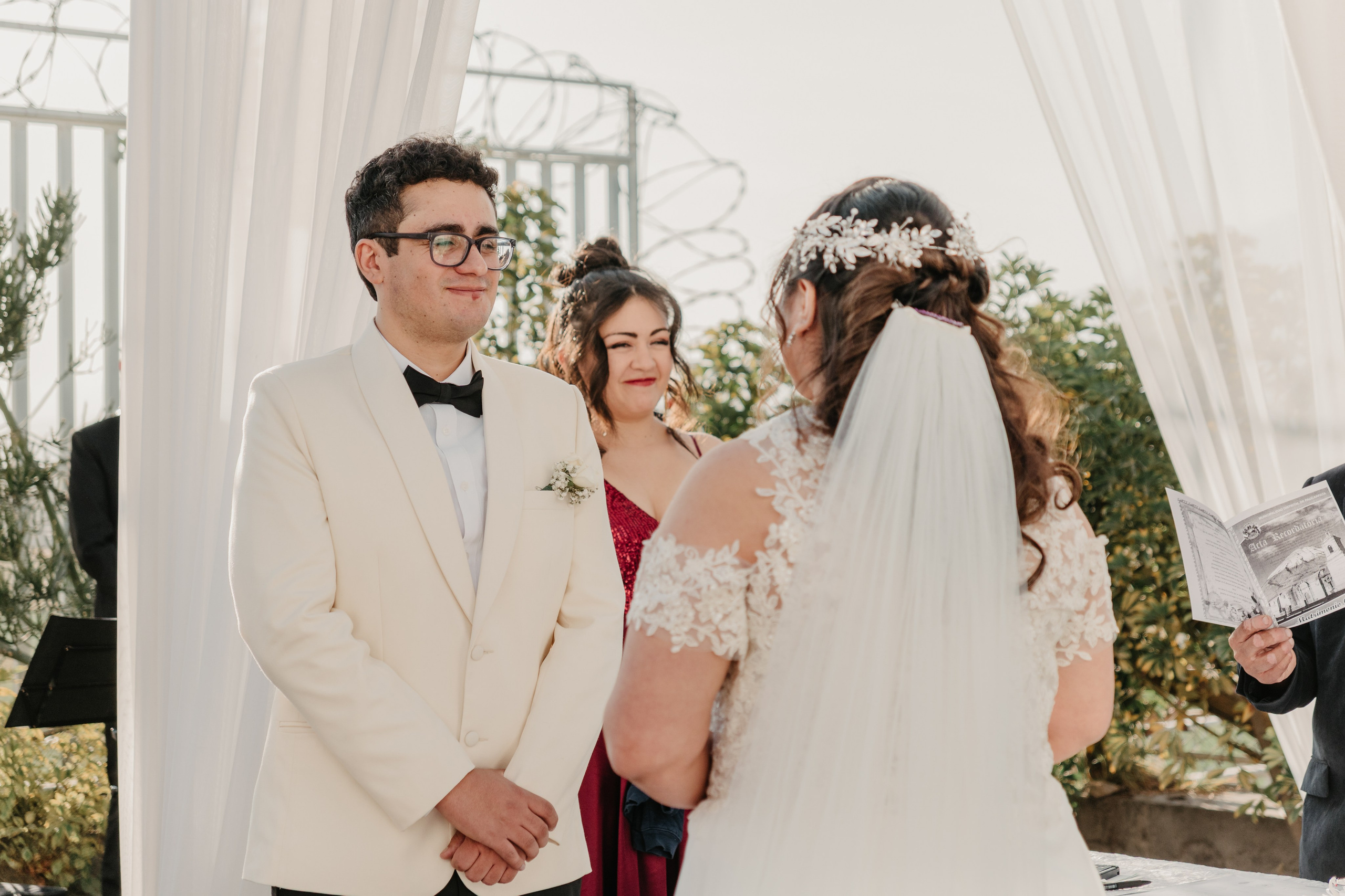 VANIA + LUIS BODA CIVIL. Studio KVTA | Fotografía y Video de Bodas en Arequipa