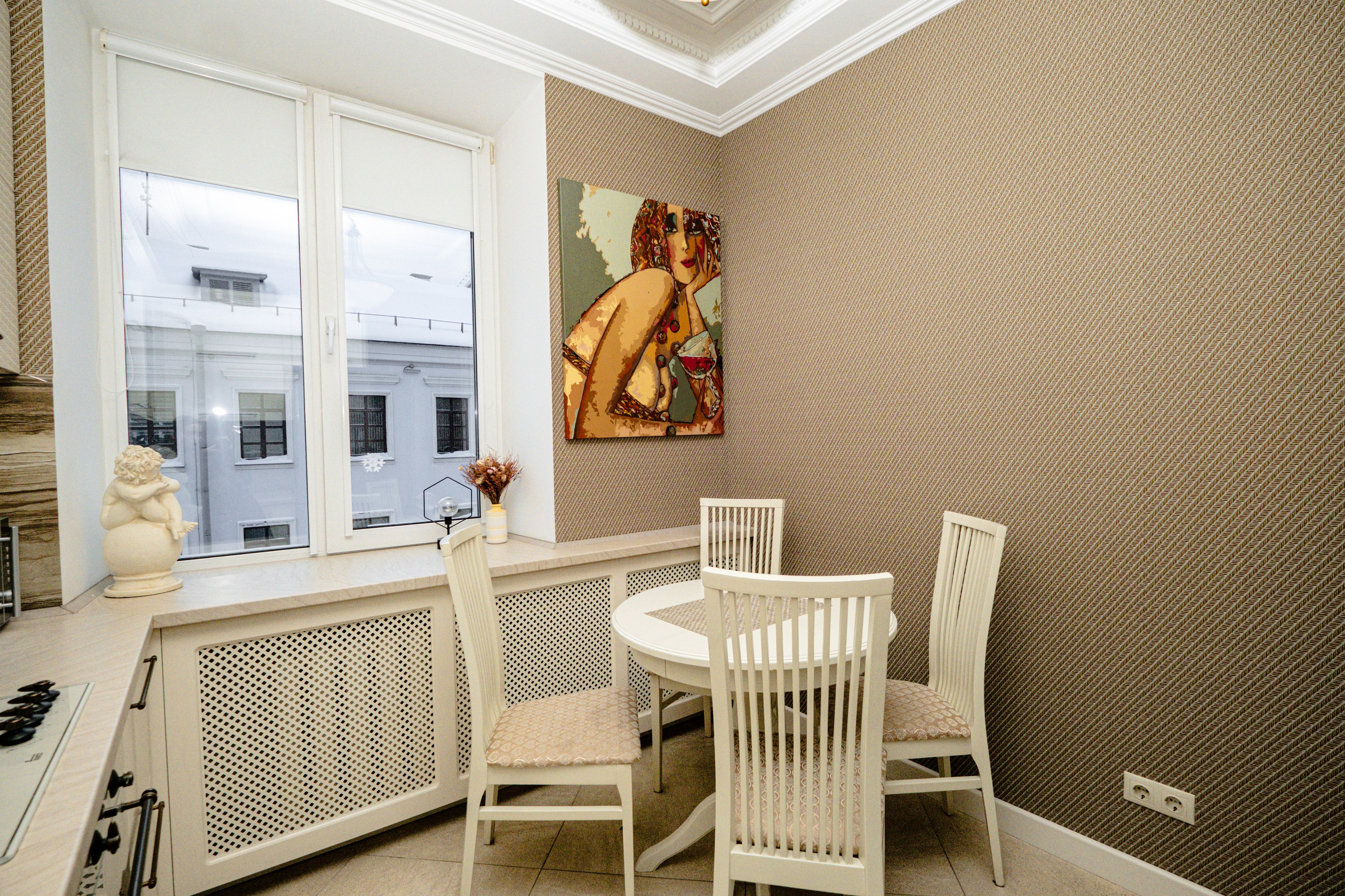 Elegancki apartament w stylu klasycznym. Fotograf nieruchomości