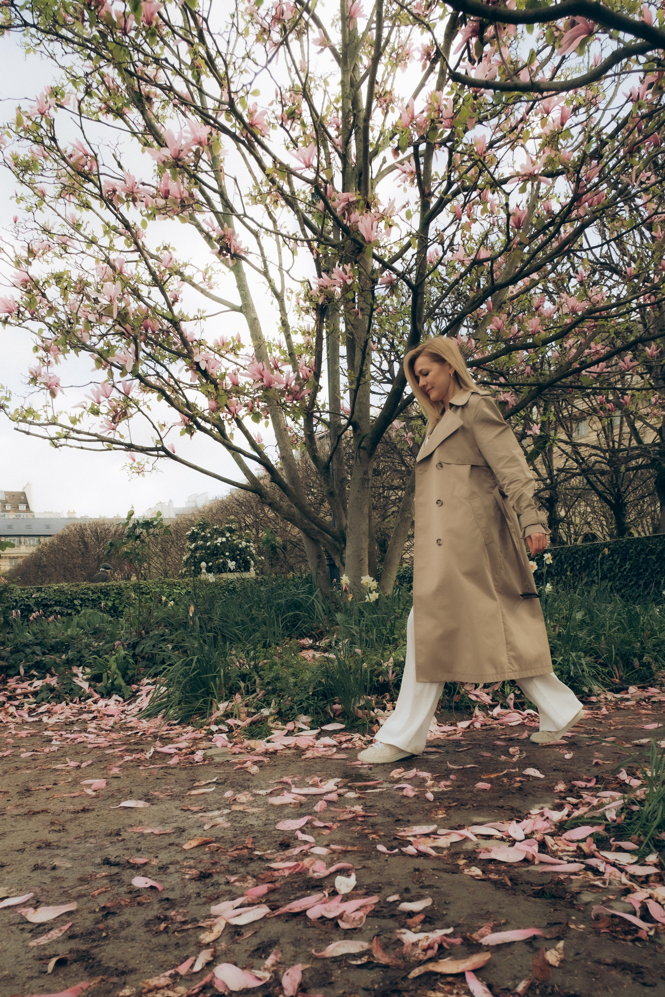 Elena’s photoshoot in Palais Royal. Photographer in Paris Marina Chaput