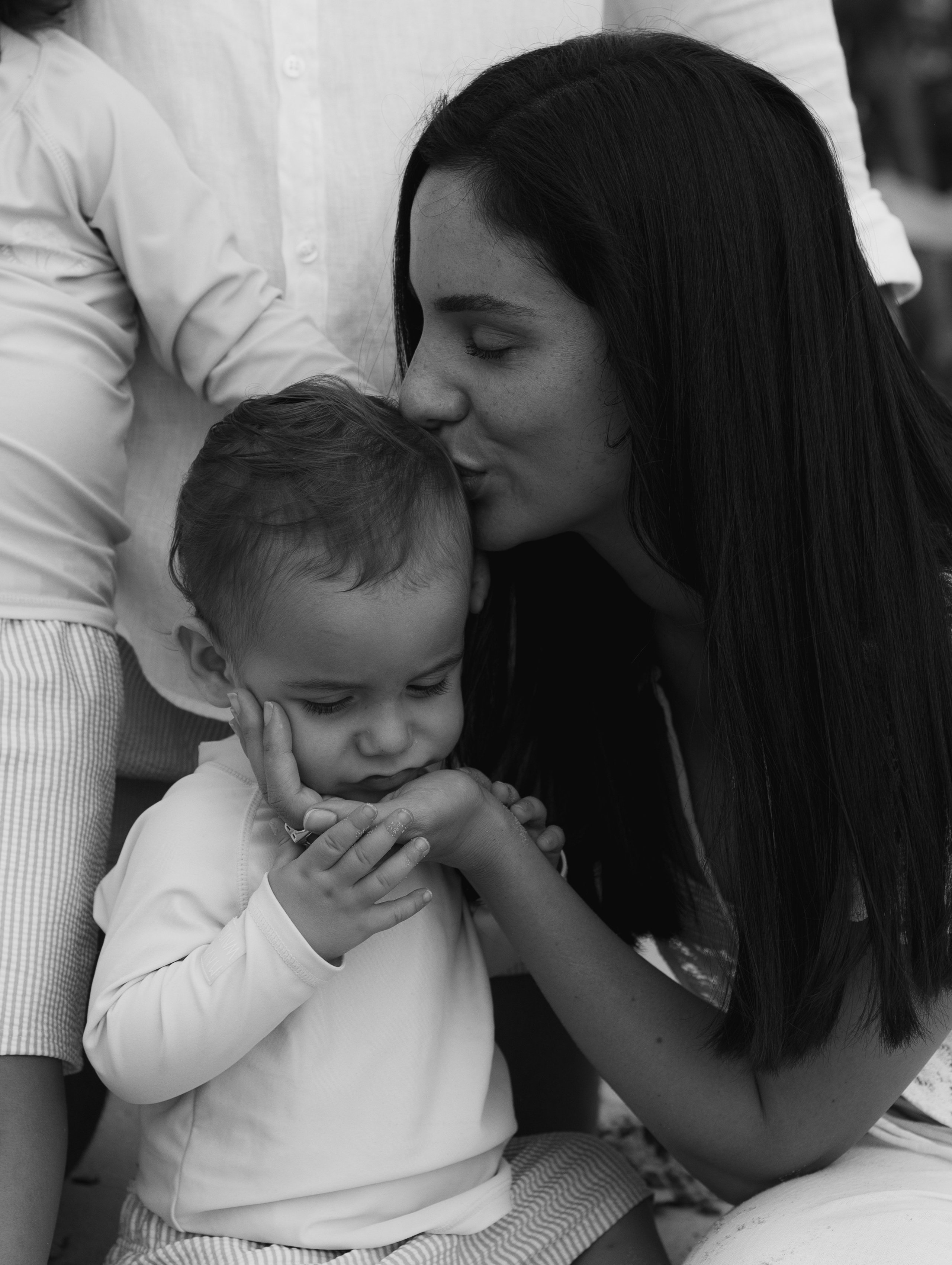 FAMILY PHOTO SHOOT. HOME