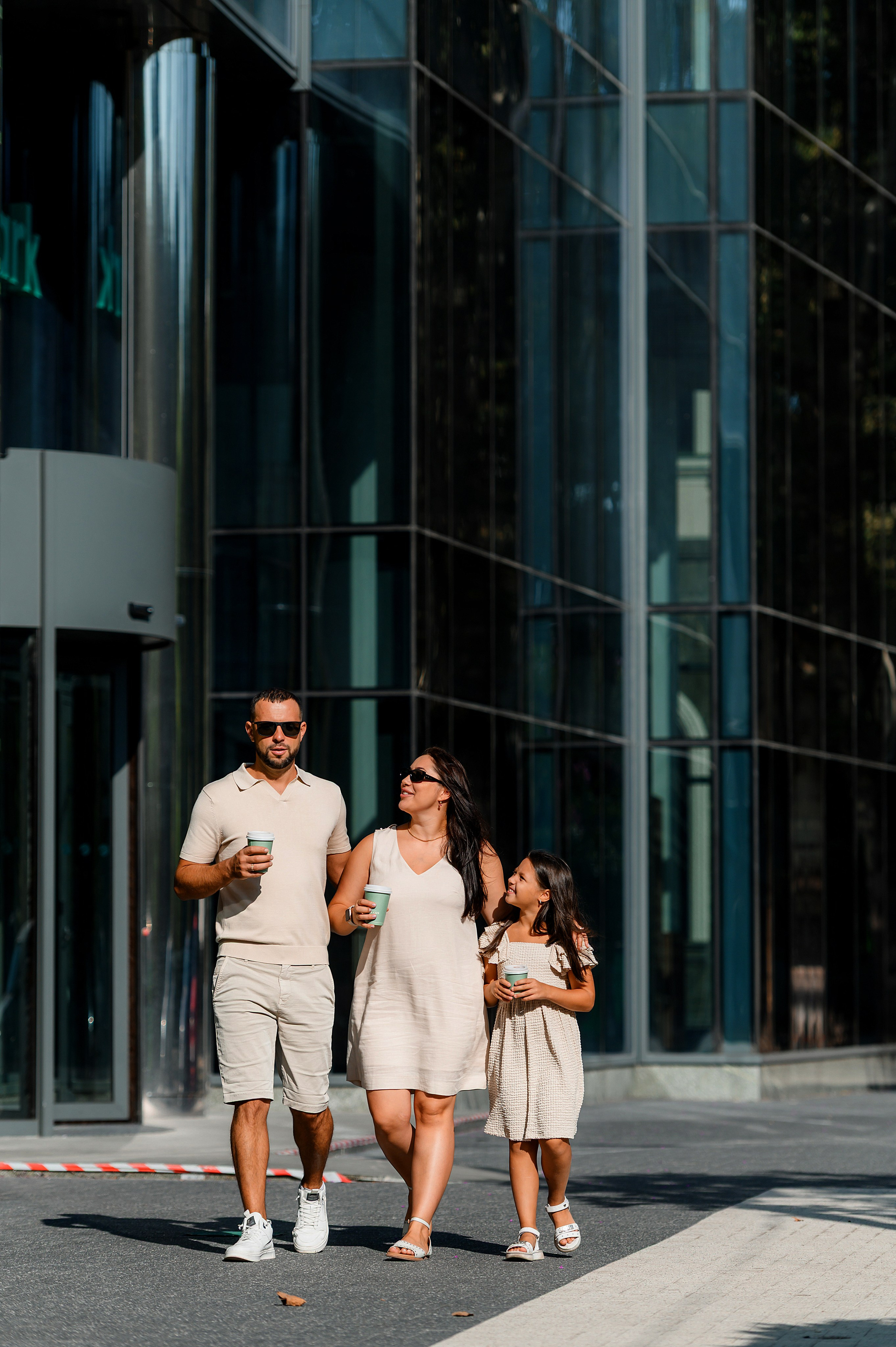 Family Chris & Ivan, Victoria. Wedding photographer from Moldova Alexey Chipchiu