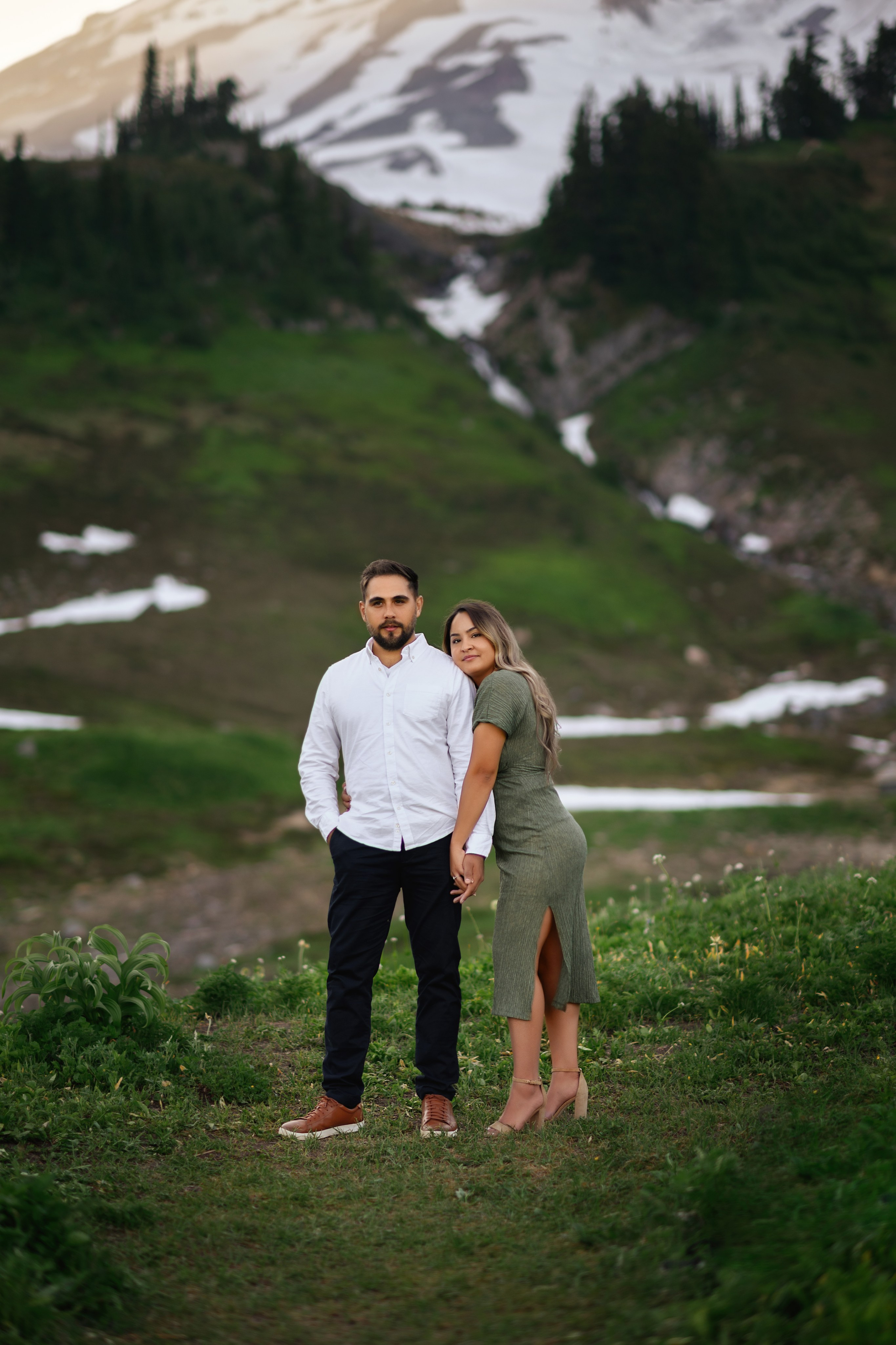 Aracely & Luis. Wedding & family photography in Seattle area. Helen Michelle photographer