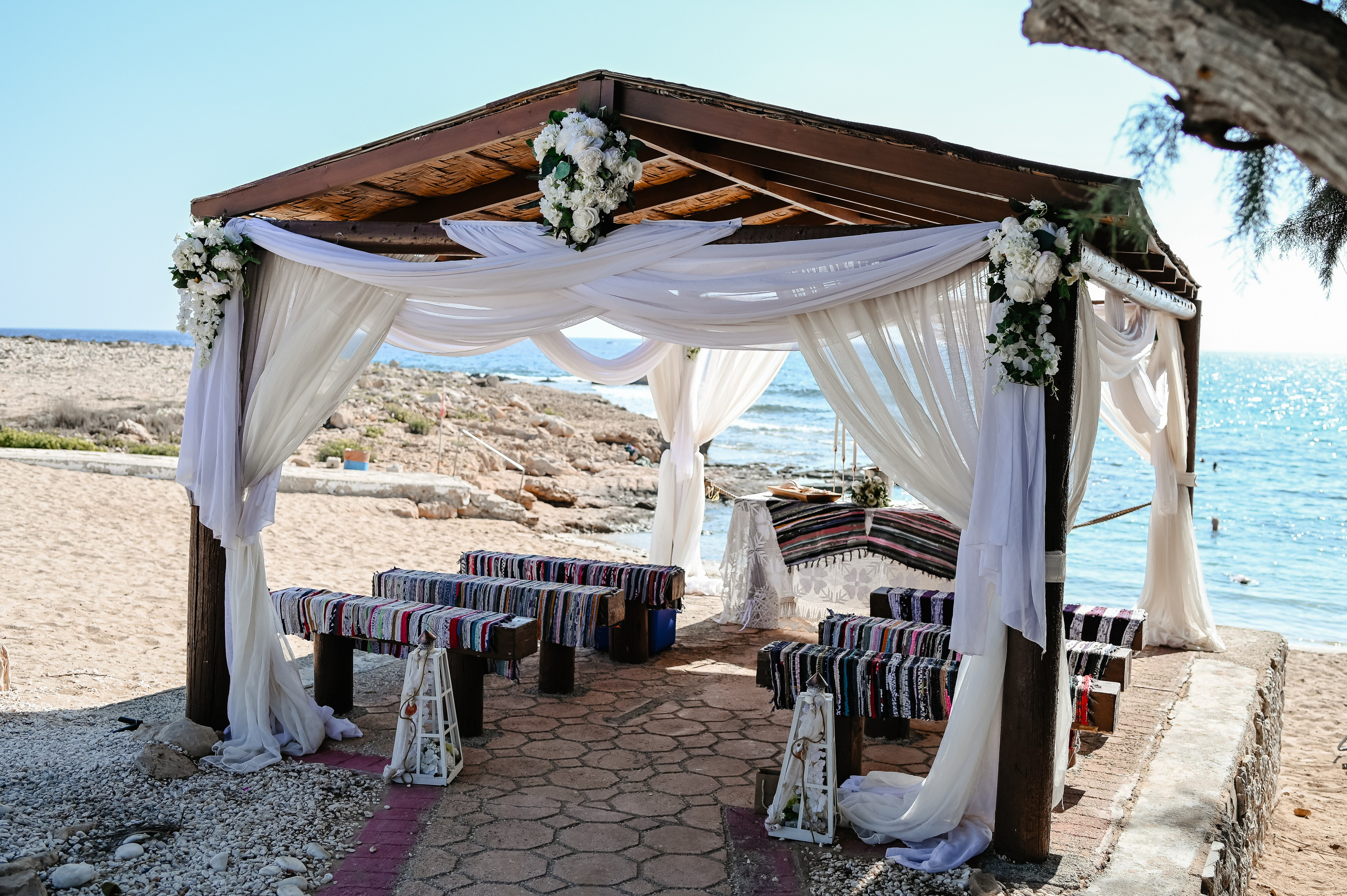 Beach ceremony. AdrianOltean.wfolio.pro