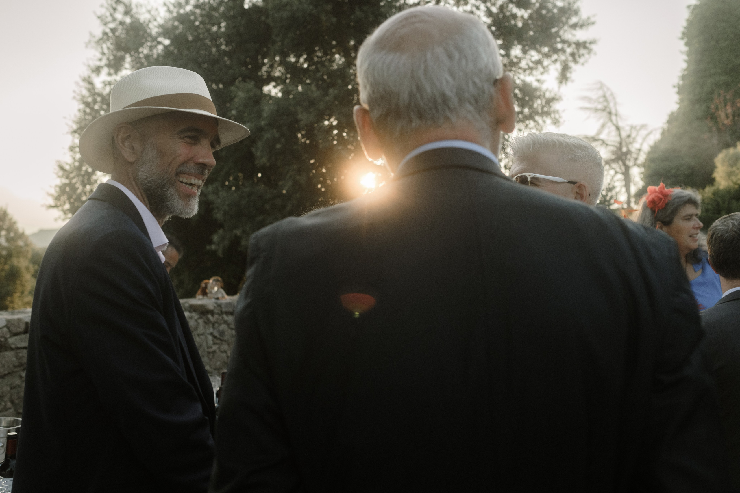Svetlana & Alman. Monestir Sant Salvi. Paola fotógrafo / videografo de bodas en Barcelona