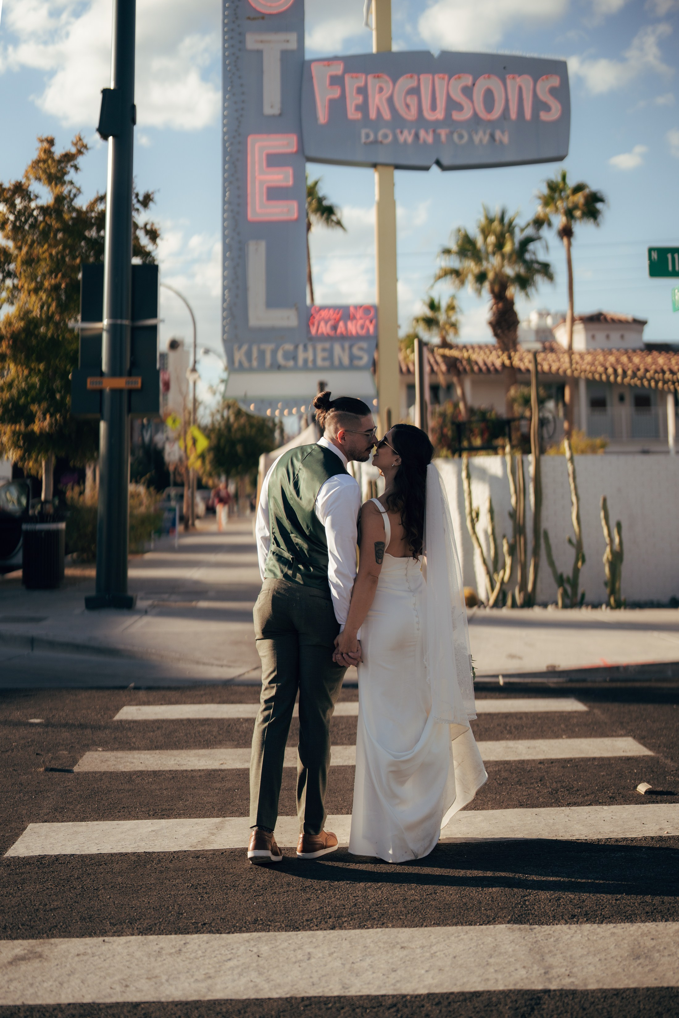 Evan&Jessica. Wedding & elopement photographer Viktoriya Kravtsov. Las Vegas
