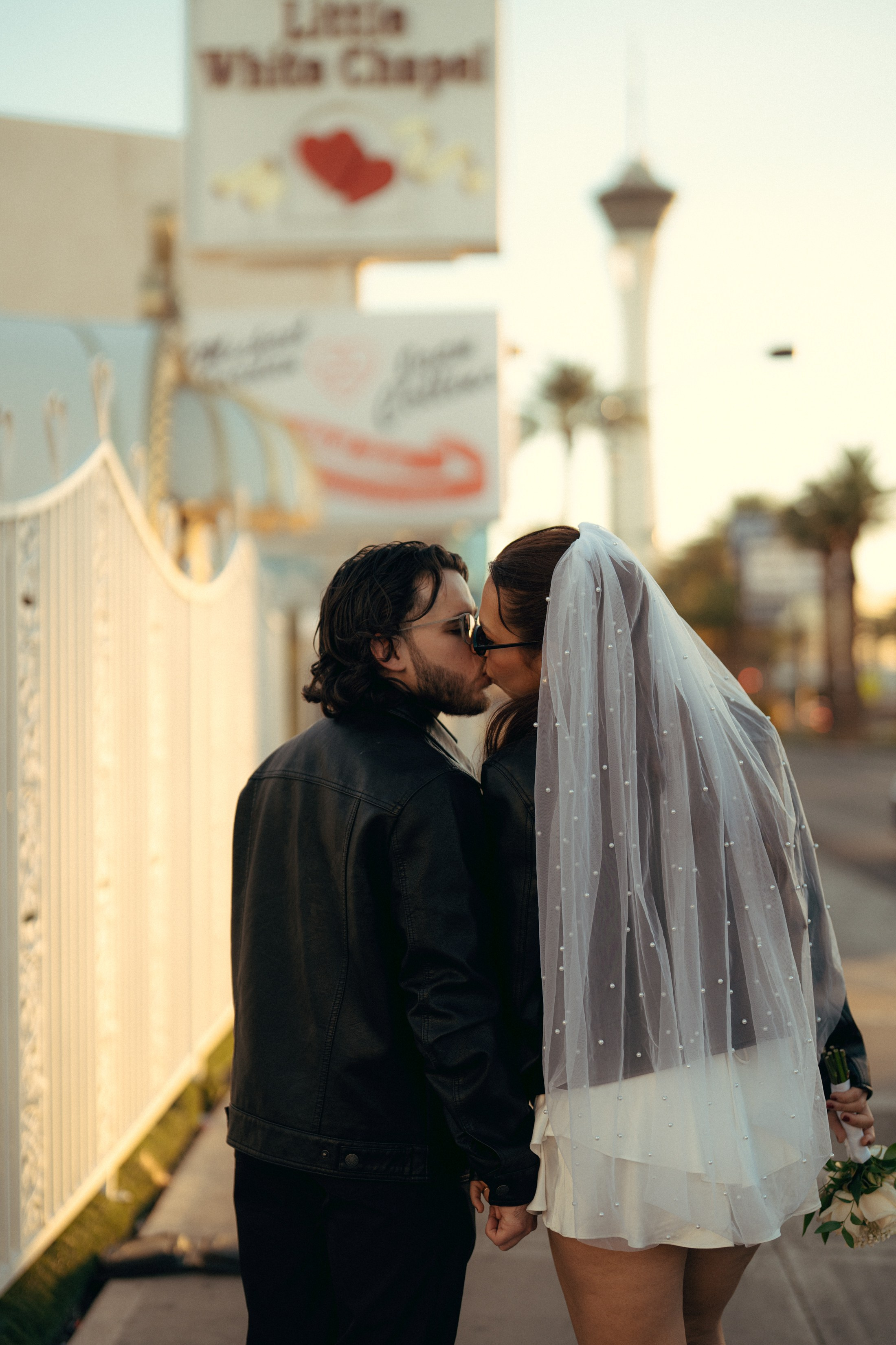 Silvia&Italo. Wedding & elopement photographer Viktoriya Kravtsov. Las Vegas