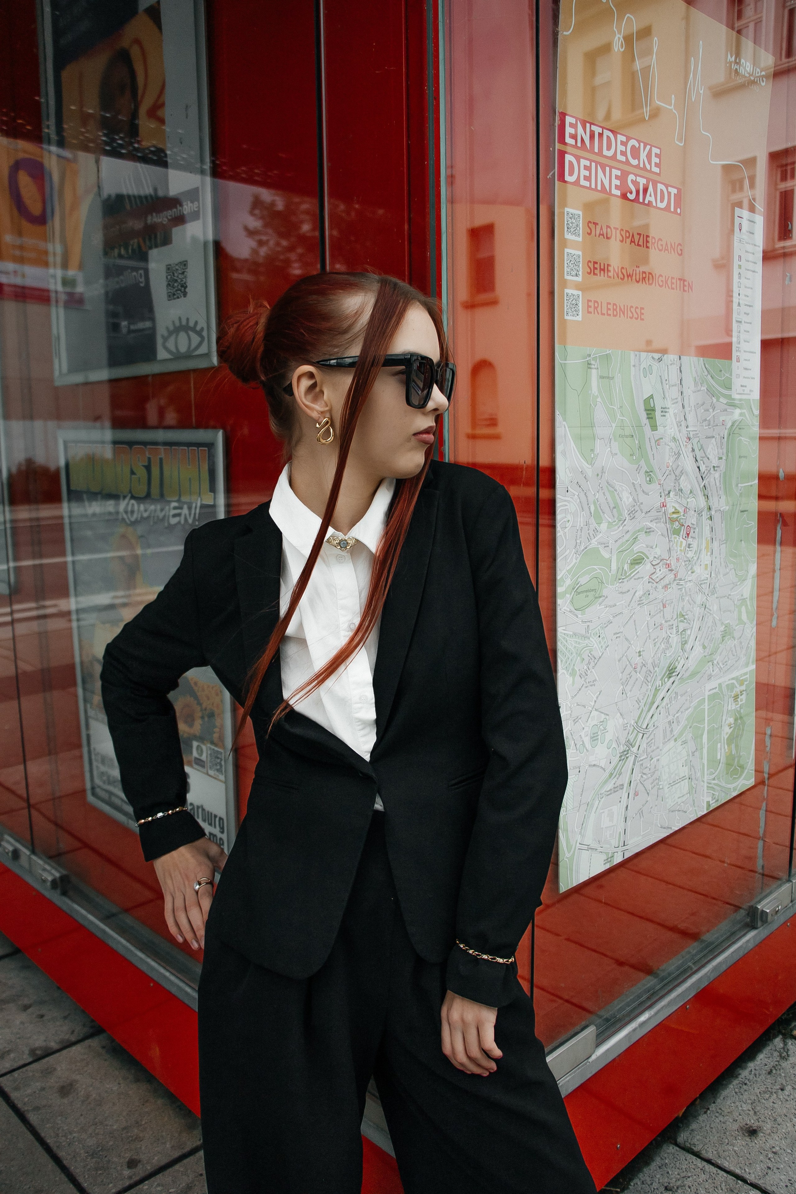 Red girl. PHOTOgrapher Germany MARBURG