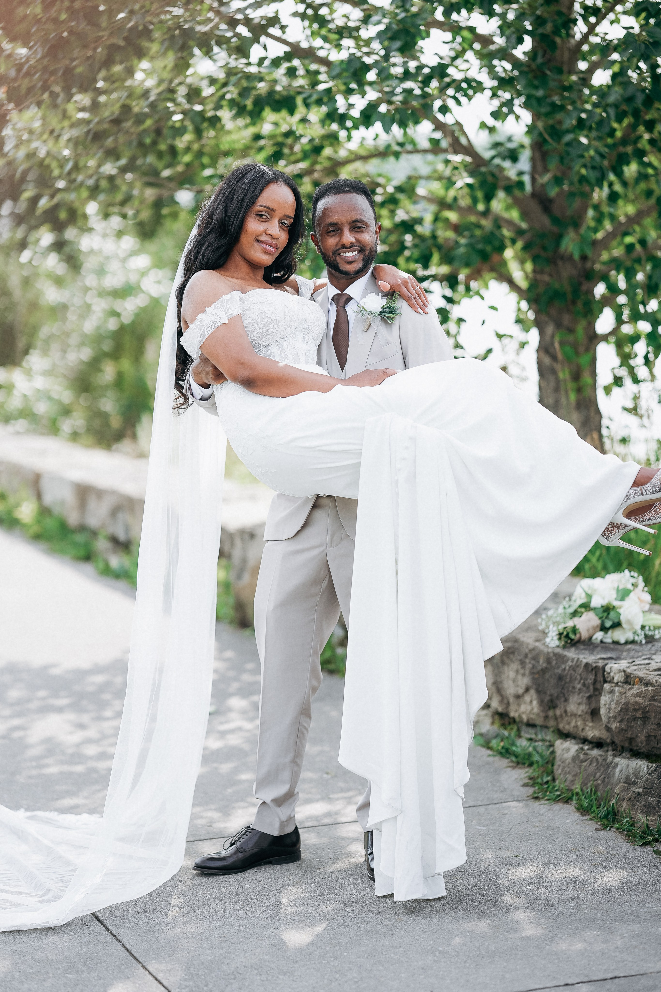 WEDDINGS. Calgary Portrait & Family and Child Photographer