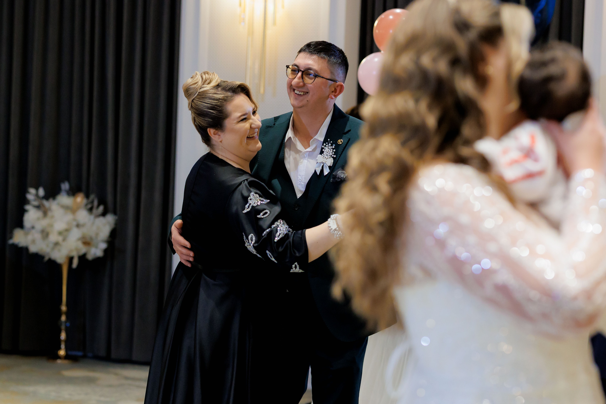 Povestea voastră, regizată de noi |Cristi Turculet Videograf Nuntă Suceava | wedding highlight. Servicii foto-video profesionale, pentru momente de neuitat