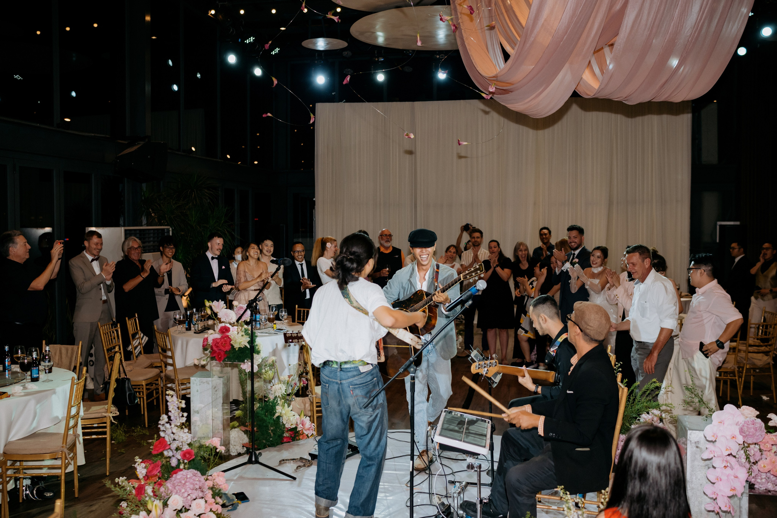 D & K / Wedding Journalism. Nhiếp ảnh gia đám cưới hàng đầu tại Thành Phố Hồ Chí Minh