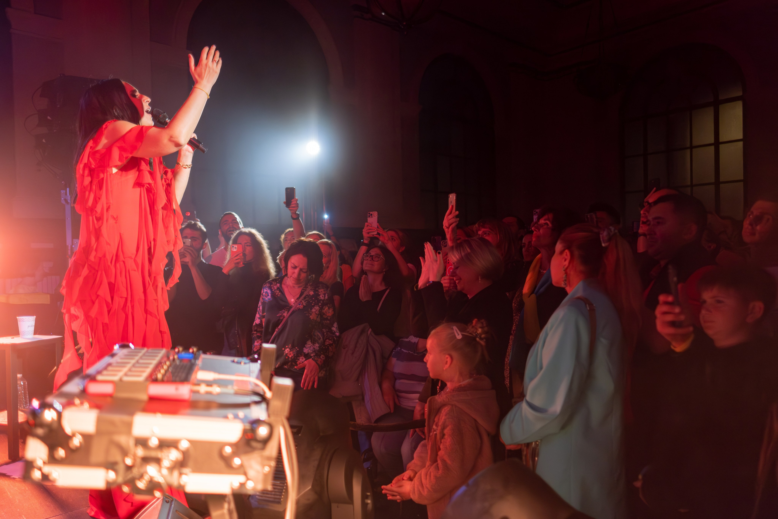 JAMALA / 2023. Reportage concert portrait photography in the San Francisco Bay Area