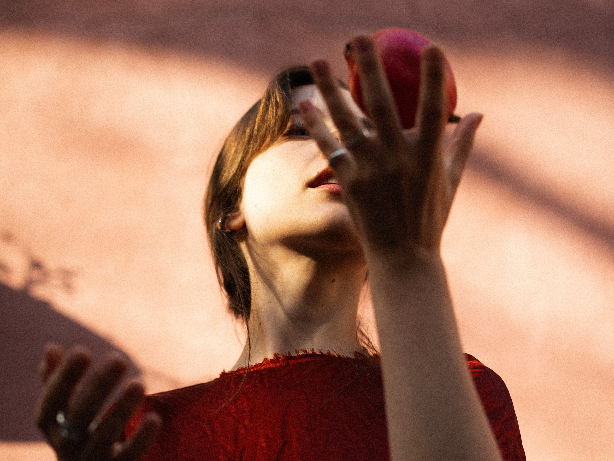 PHOTOGRAPHER FOR PERSONAL AND BRAND STORIES PORTO PORTUGAL WORLDWIDE