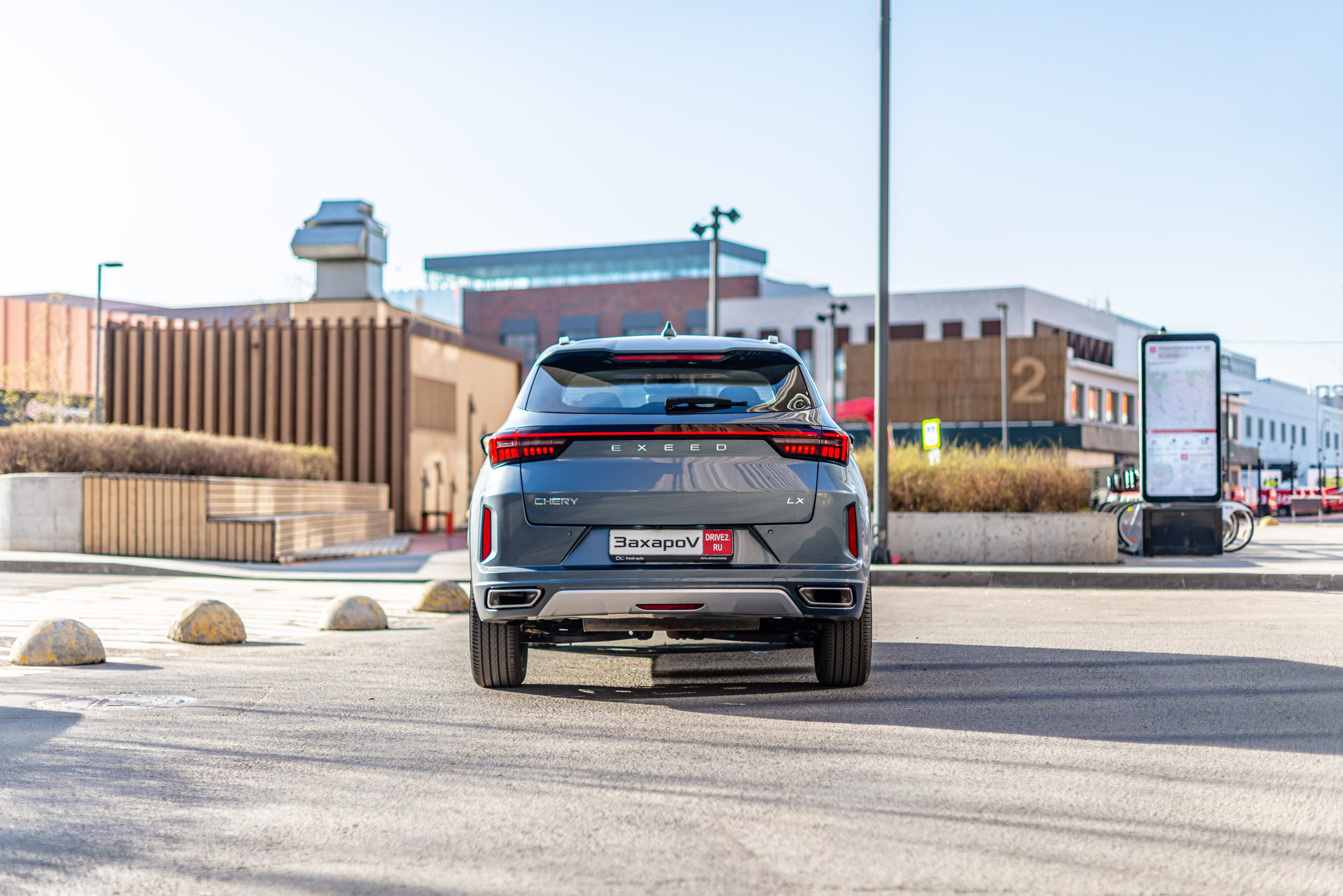 Фотосессия автомобиля Chery Exeed LX. ФОТОГРАФ МЕКСИКА КИНТАНА-РОО