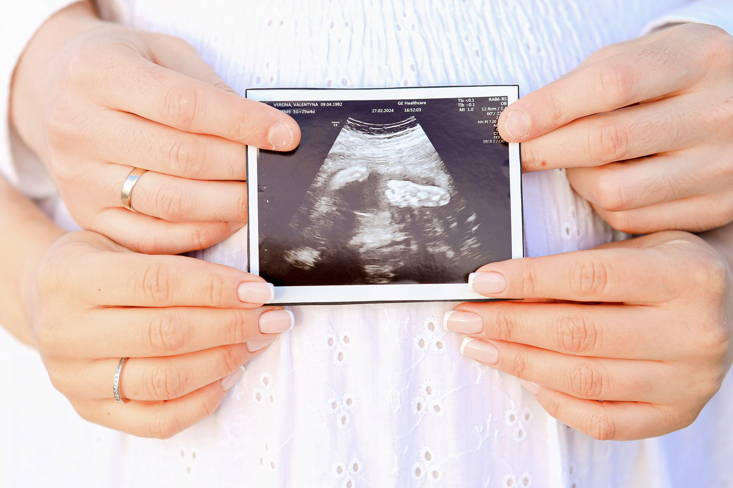 En la playa. Wedding and family photographer in Altea, Valencia, Alicante, Benidorm