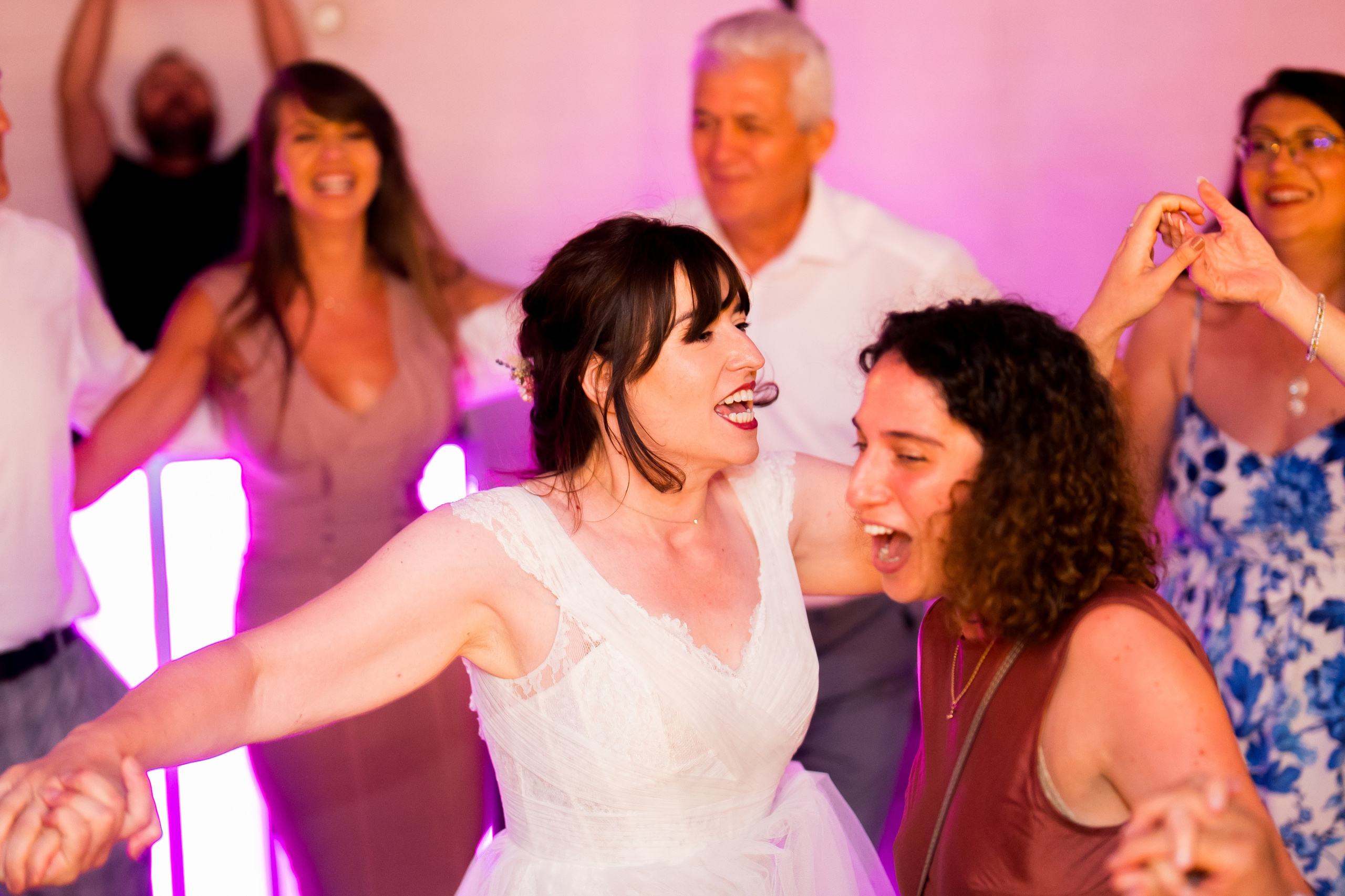 PARTY. Gabriel Florea — Fotograf nuntă București