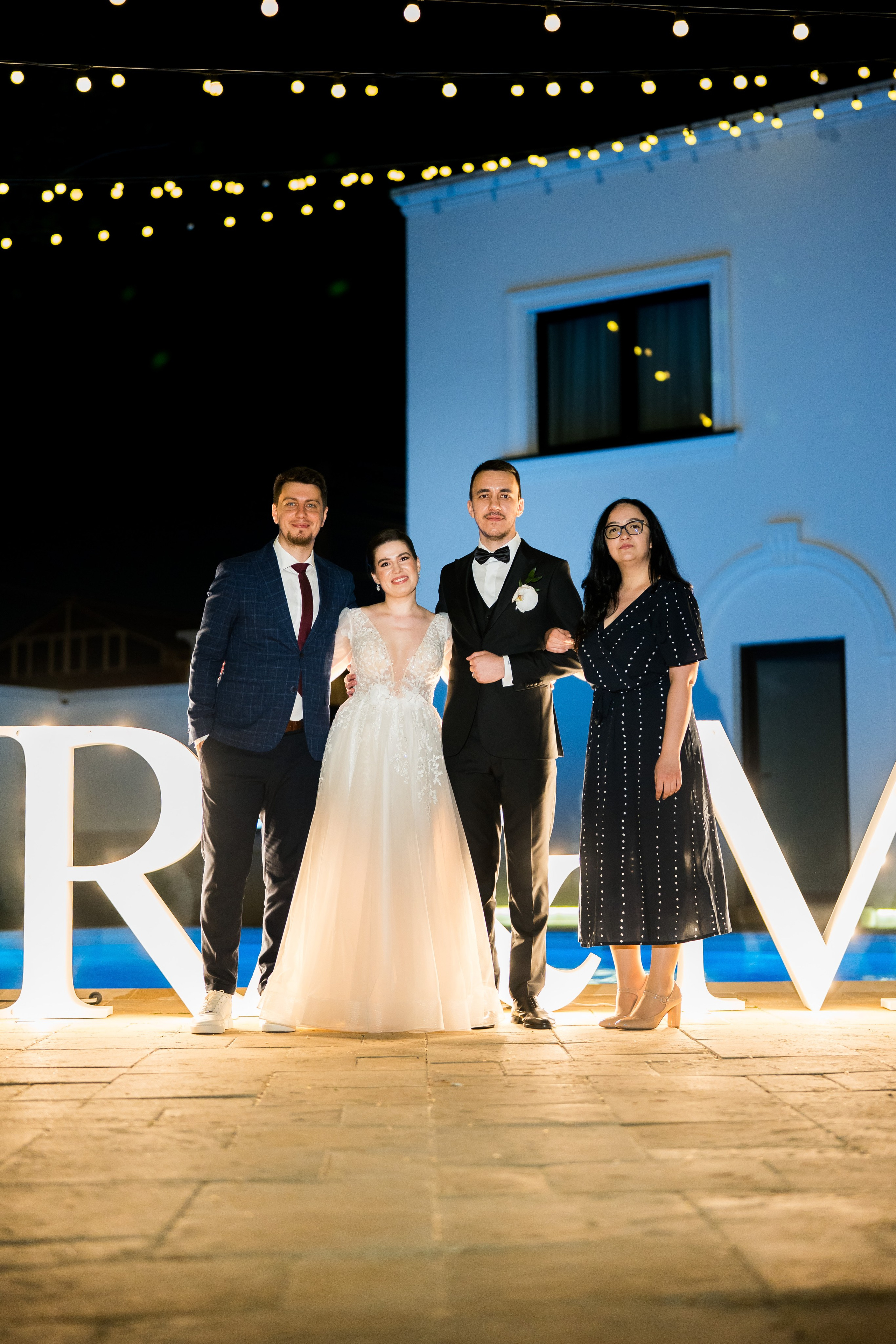 PARTY. Gabriel Florea — Fotograf nuntă București