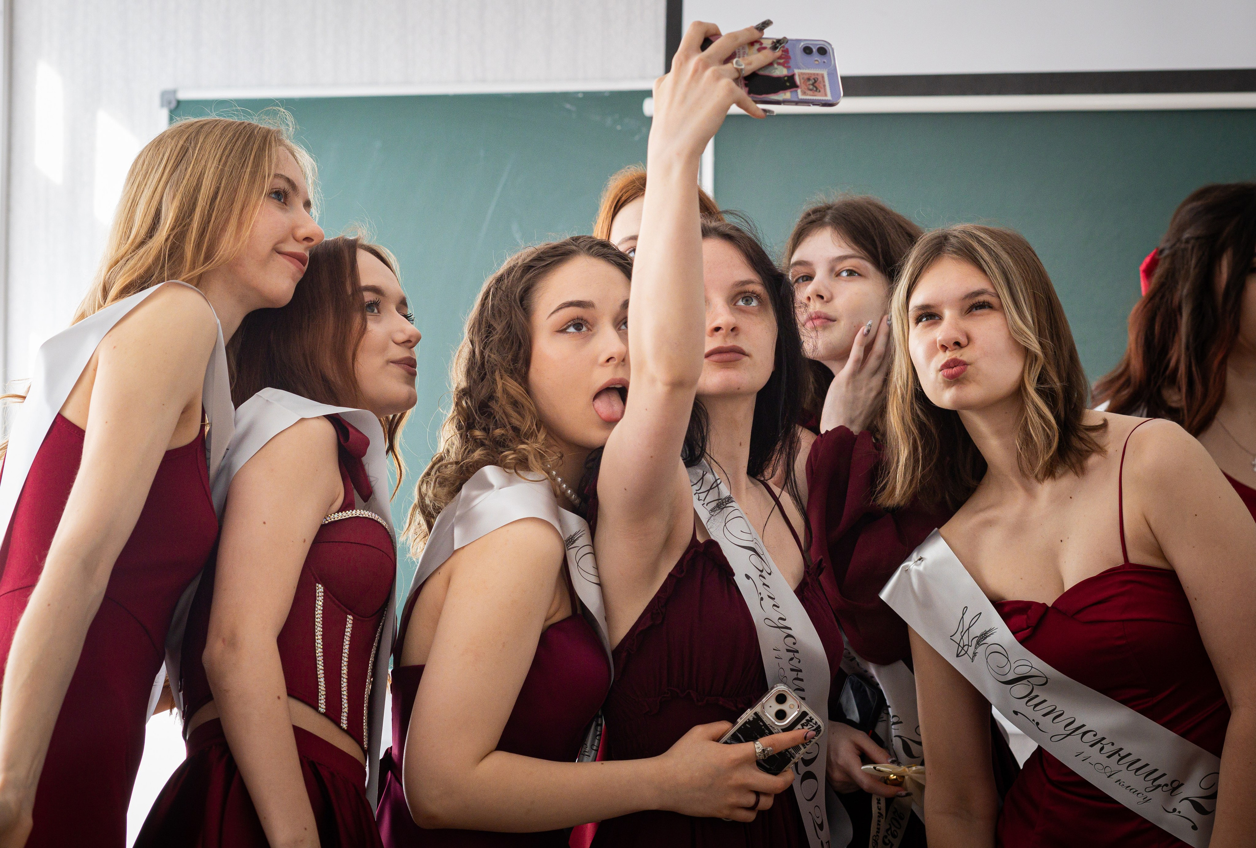 Пример фотосессии последний звонок и выпускной 11А, все в куче по очереди