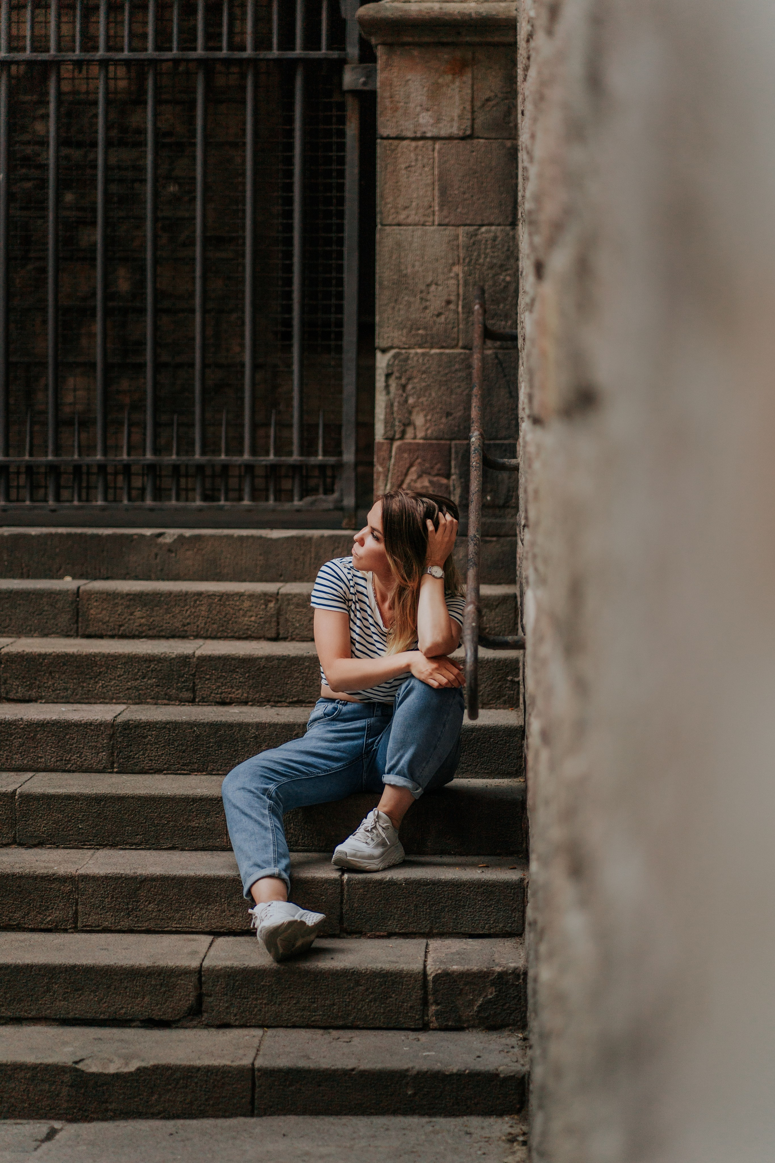 Tourist photoshoot for friends. DiaFoto — Wow Photographer in Barcelona | Premium Barcelona Photoshoot Experience