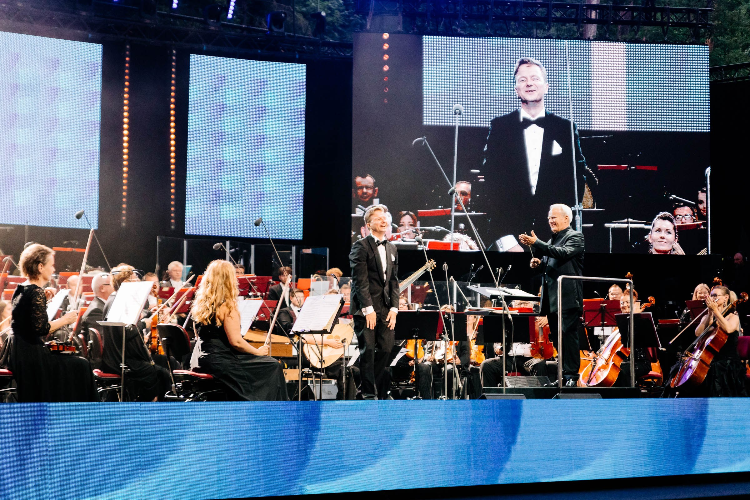 Opera Leśna Koncert. Fotograf Ślubny Warszawa - Sesje Biznesowe Rodzinne Eventy
