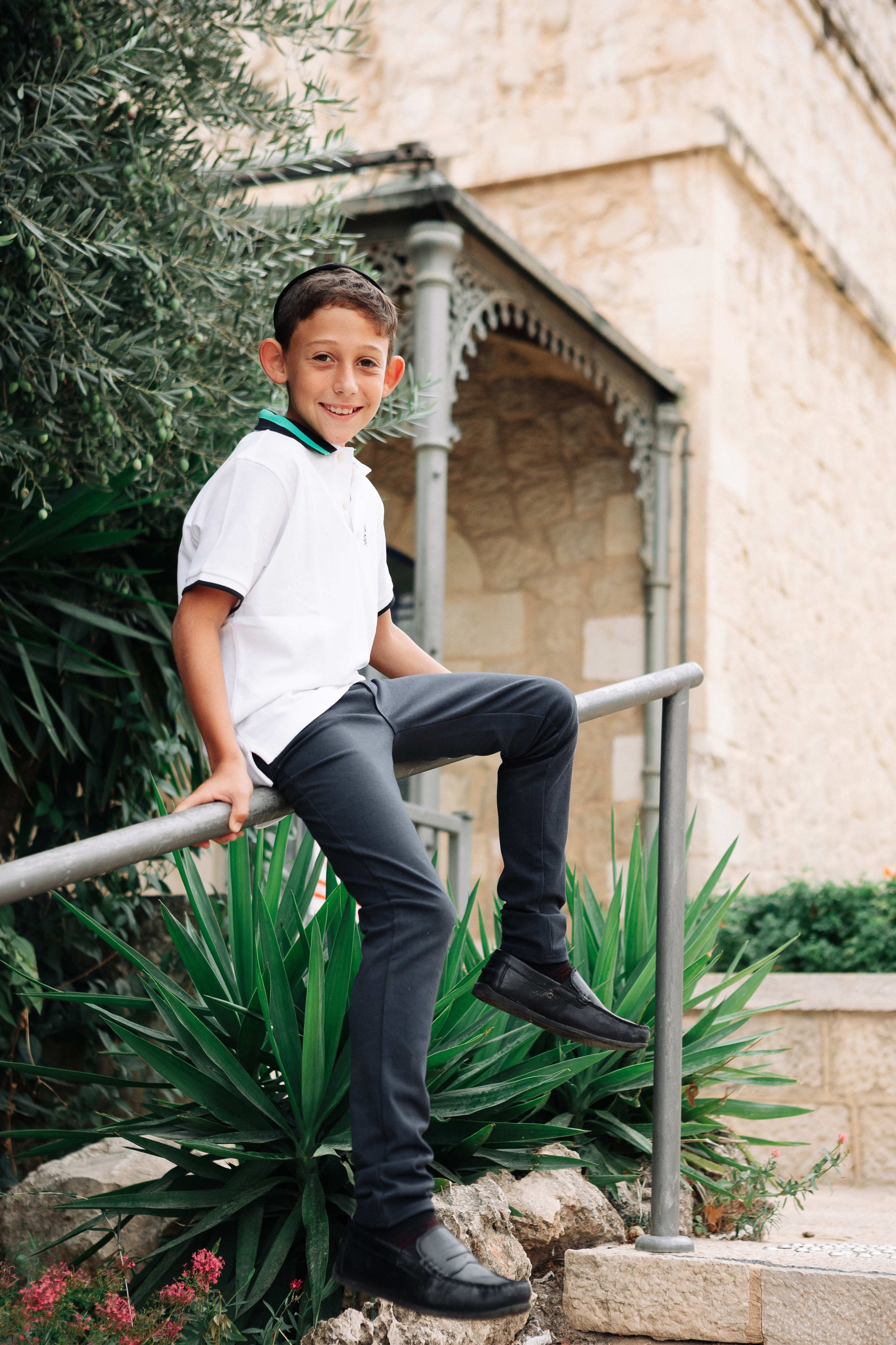 BIG FAMILY IN YAMIN MOSHE. Https://shi-photo.com/