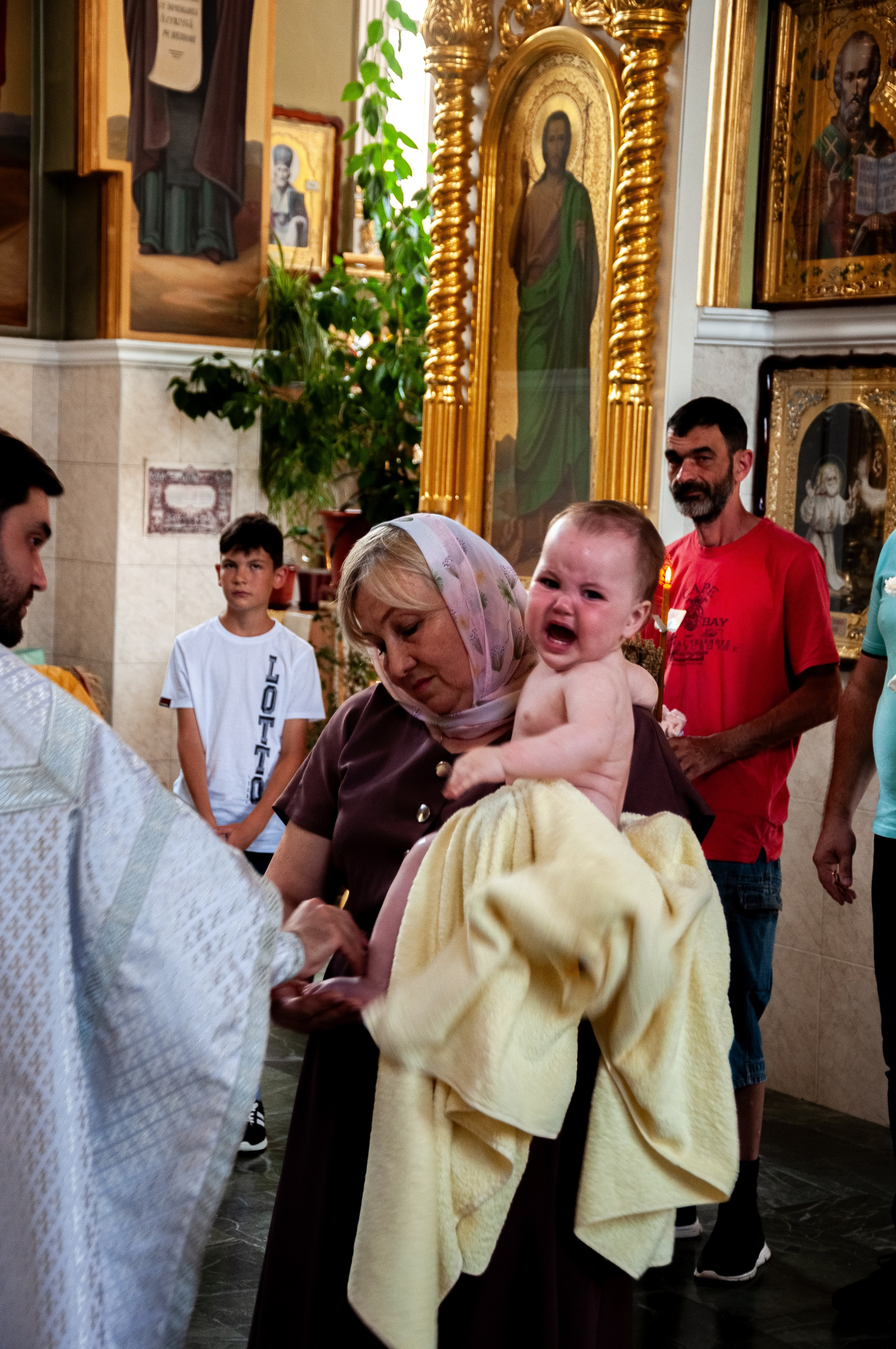 Sothie Baptize. Дизайнер и Фотограф в Кишинёве Бусуйок Станислав