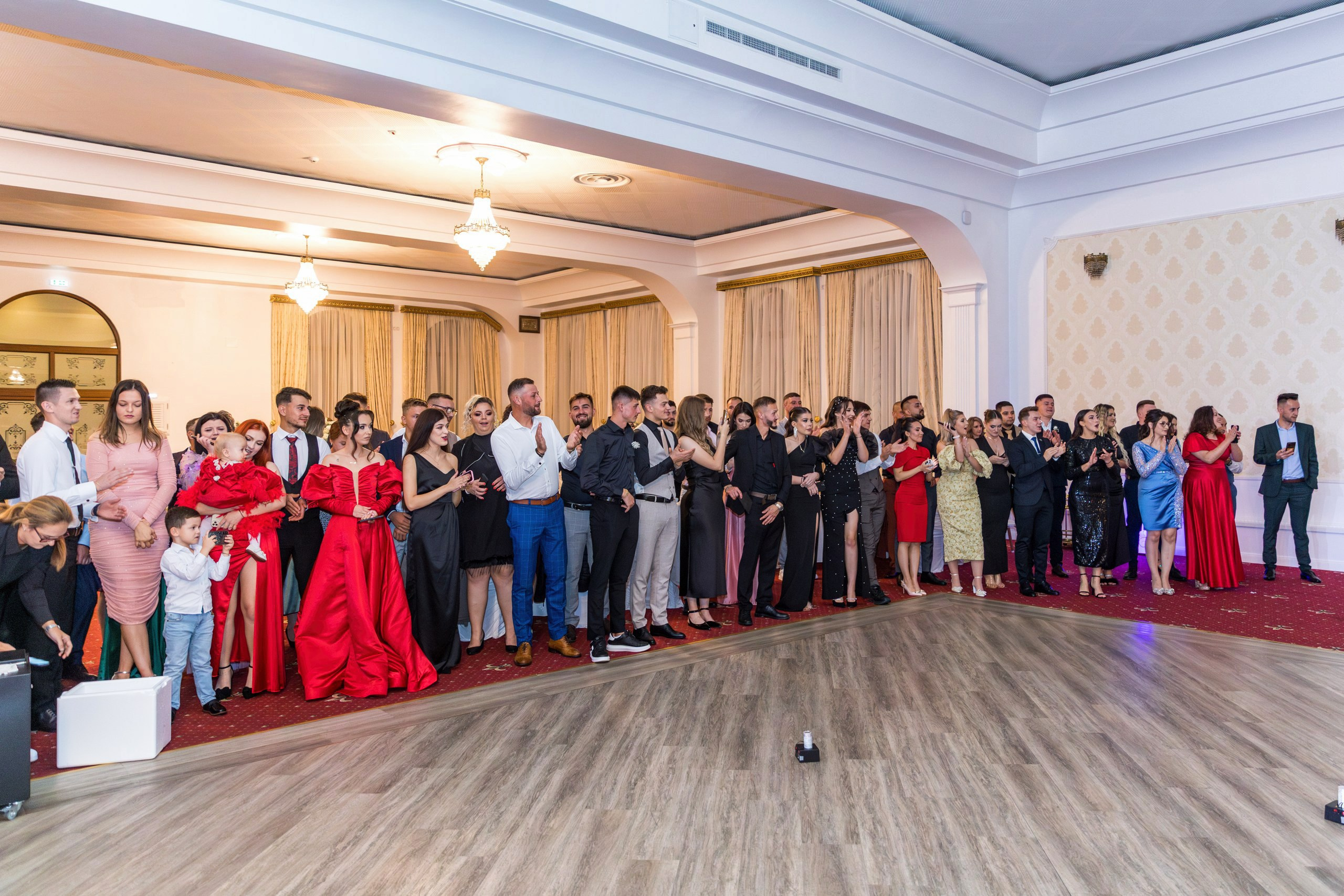 Andrei & Oana – Fotograf Nuntă Botoșani | Alin Chirilă – Povestitor prin Fotografie