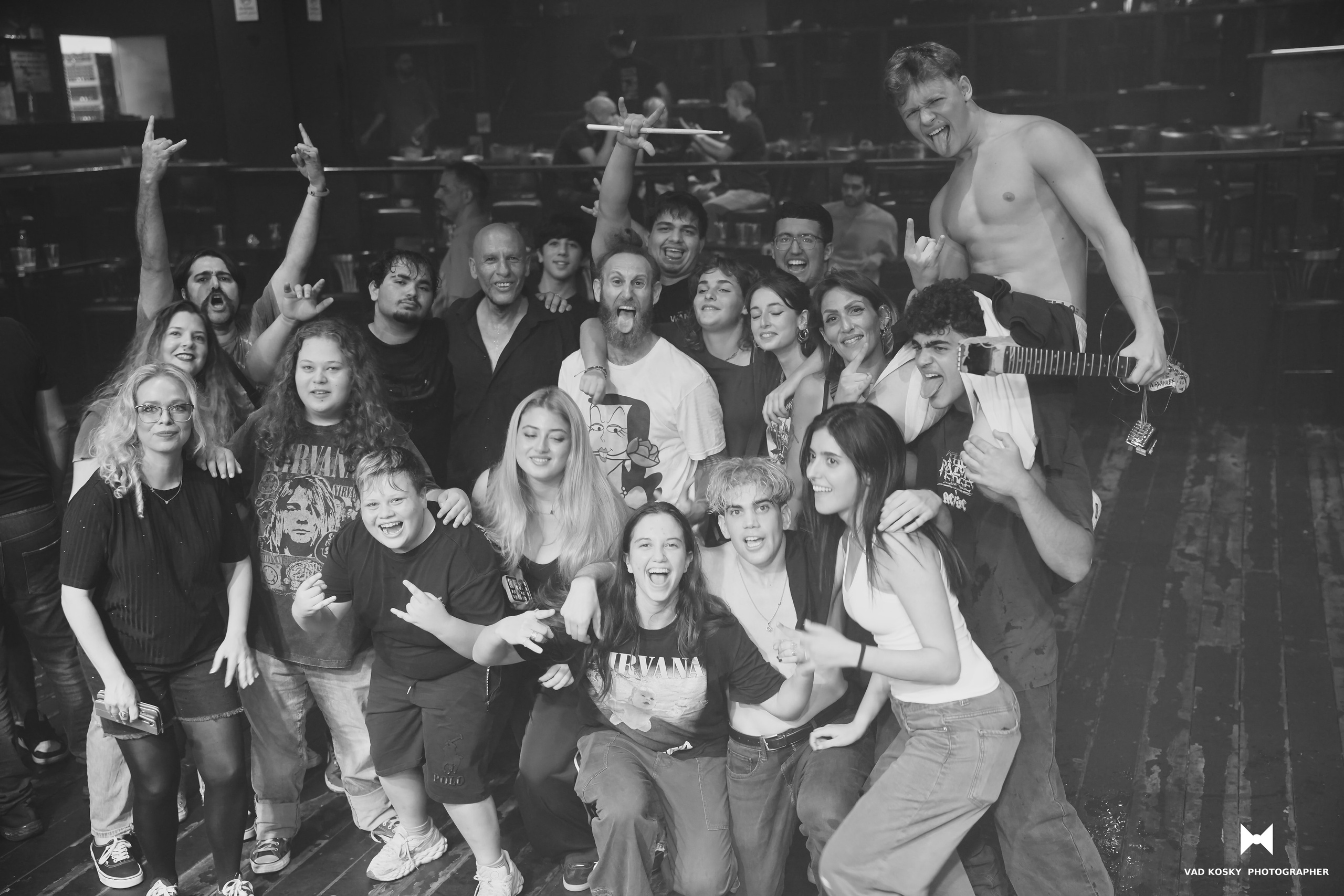 Roy Star & Group — Nirvana tribut TLV Grey club. Vad Kosky Photographer