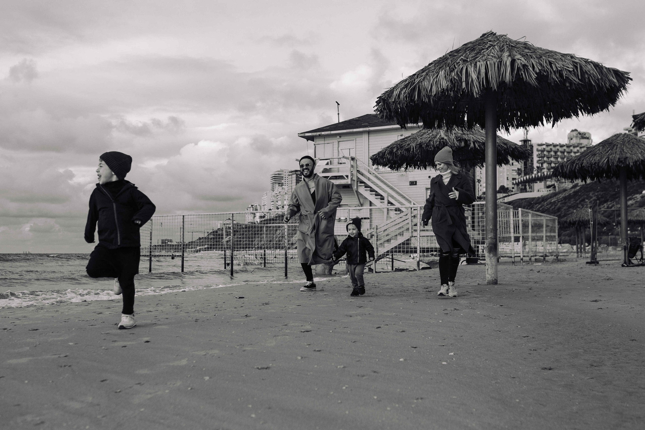 WINTER PHOTOSESSION AT THE SEA. Https://shi-photo.com/