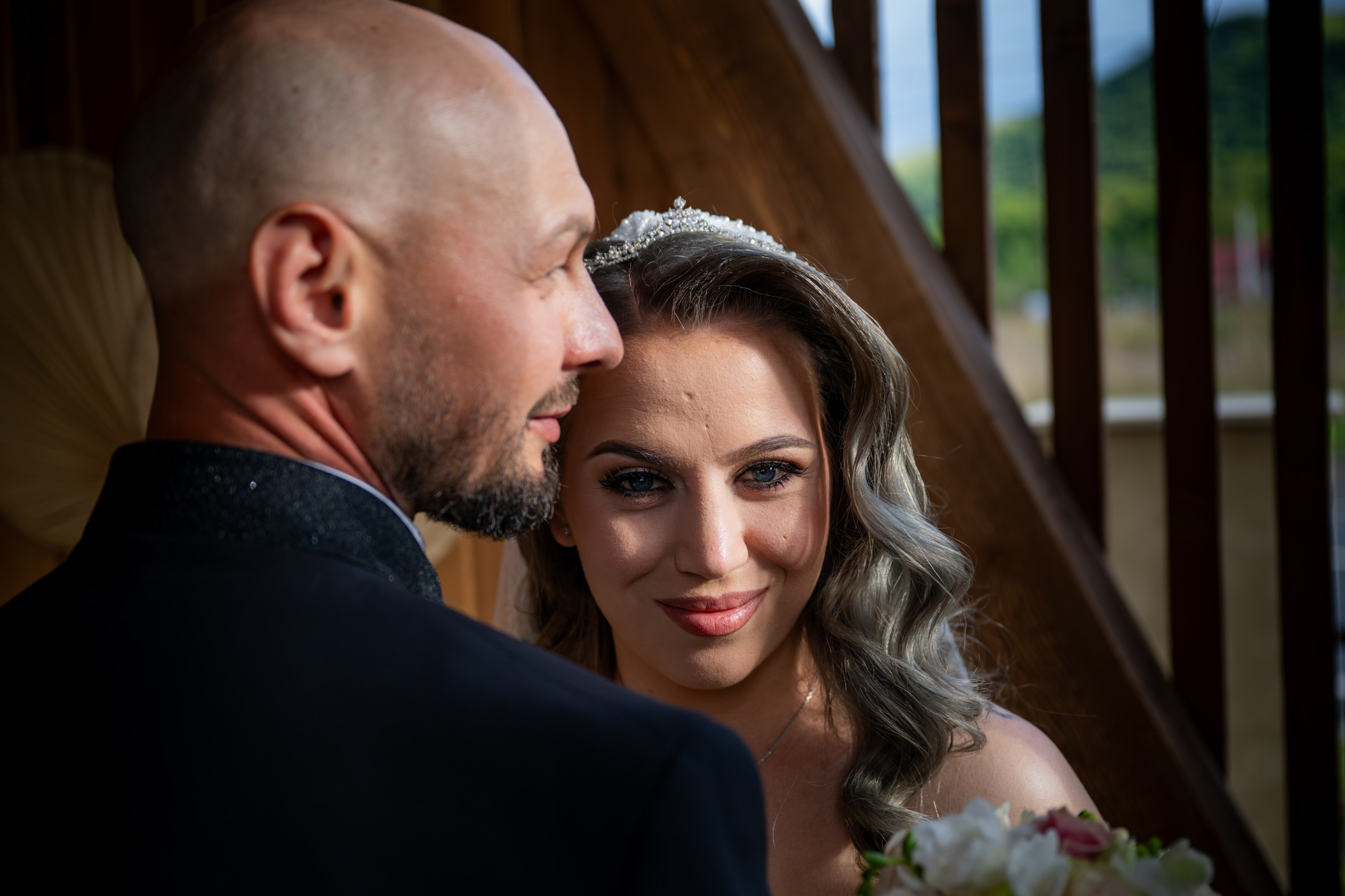 Nunta lui Liviu și Magda – o zi plină de iubire, emoție și povești sincere, surprinsă cu suflet de G&V Studio Cluj, în imagini care rămân.