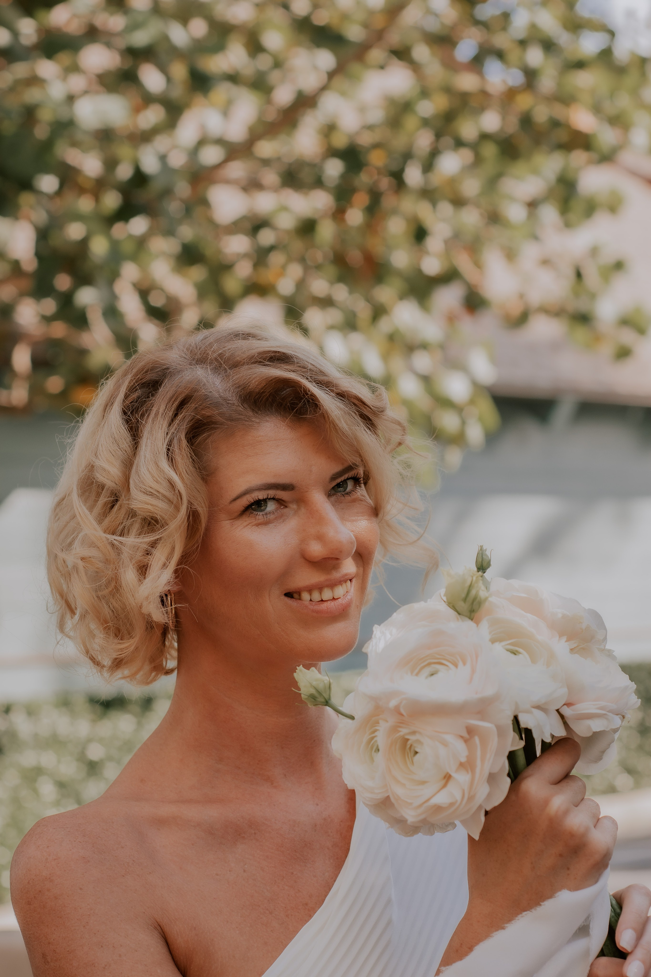 Wedding photography in Miami. Professional portrait photographer in Los Angeles | Axenia Haritonova
