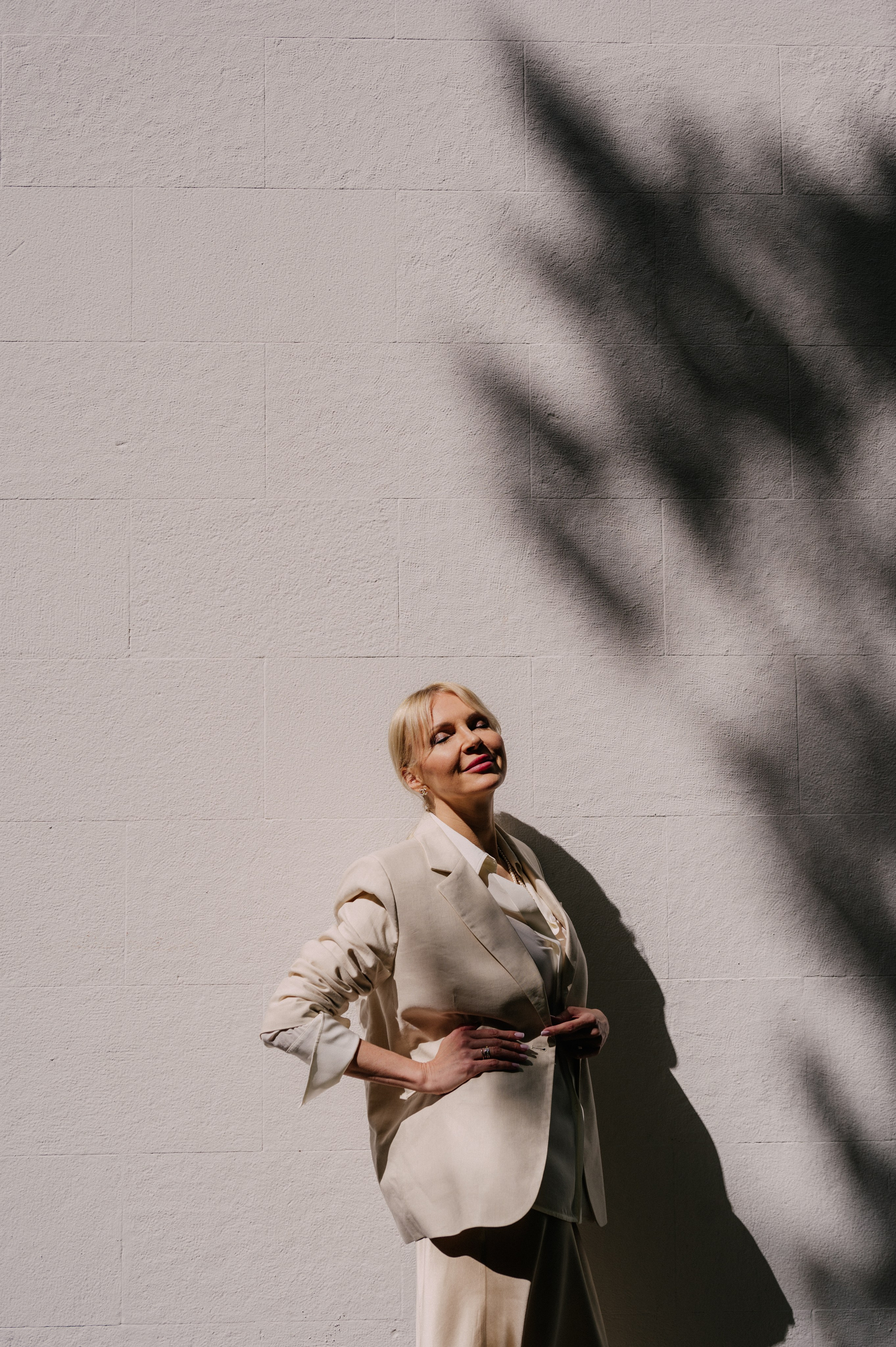 Victoriya. Wedding and commercial photographer
