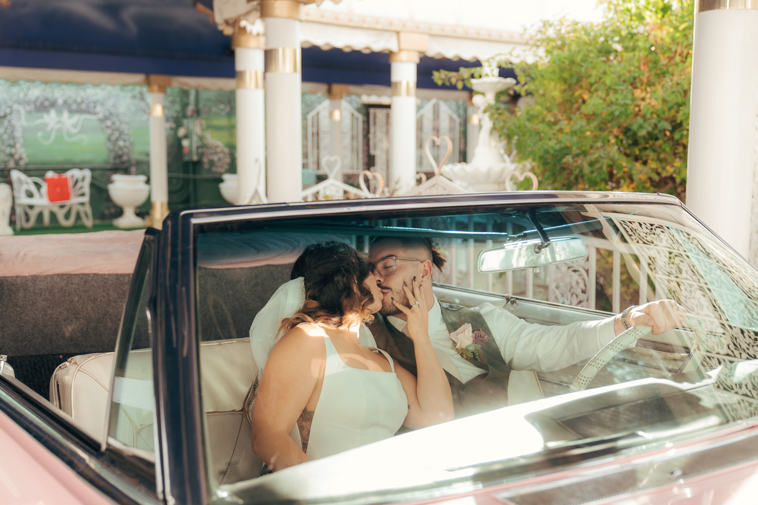Evan&Jessica. Wedding & elopement photographer Viktoriya Kravtsov. Las Vegas