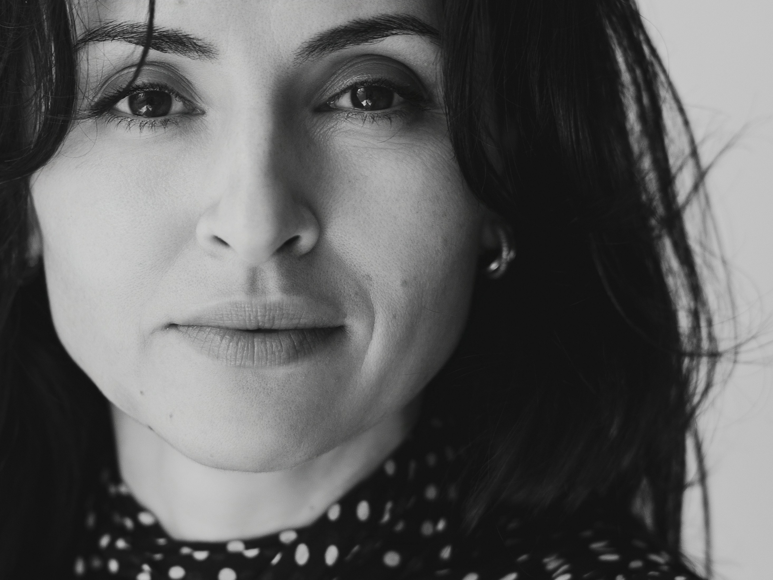 OLGA. Евгения Найденова – брандов и портретен фотограф | България, Европа