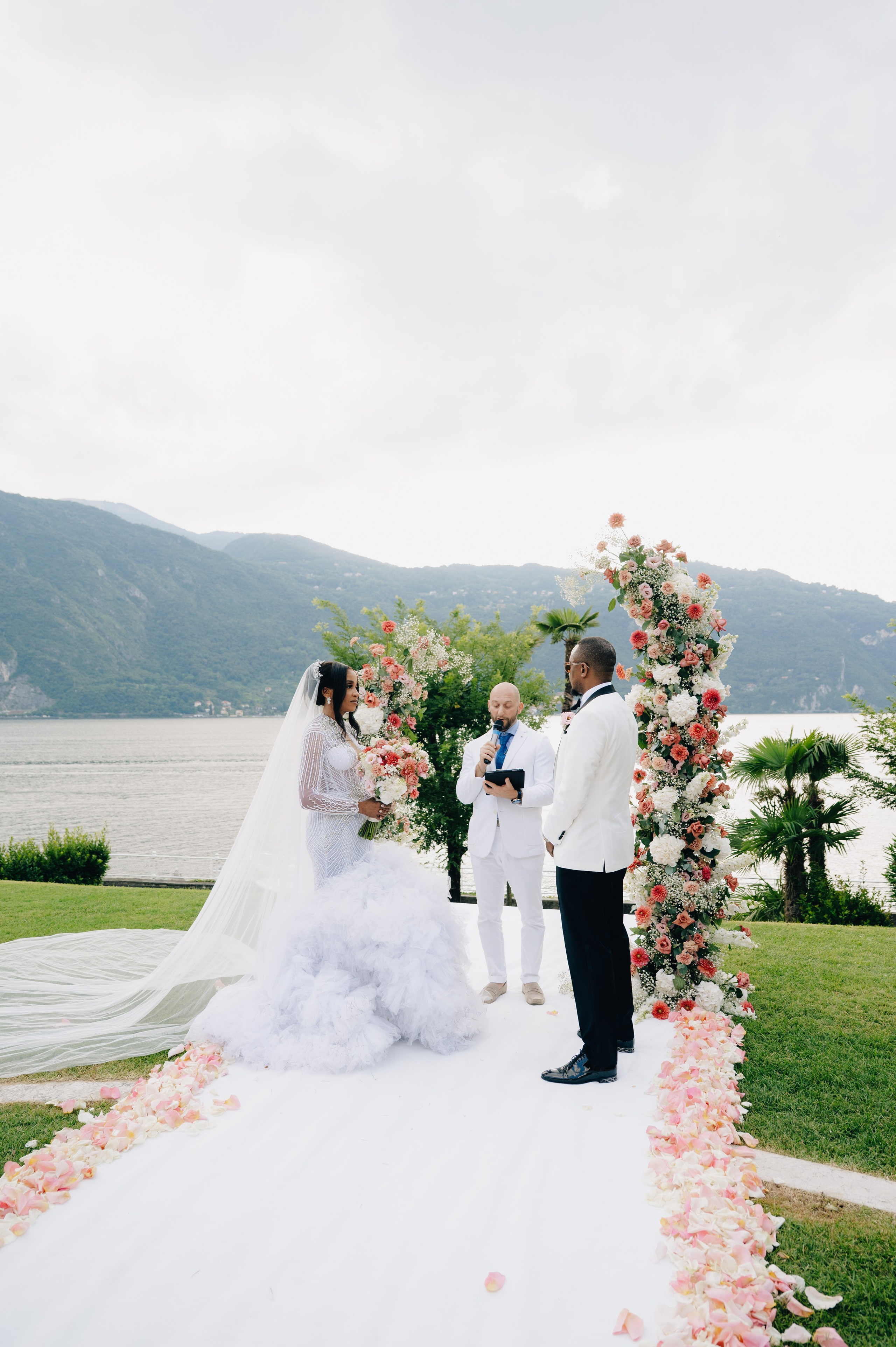 R & E, Villa Lario. Lake Como Photographer — Proposal | Wedding | Elopement