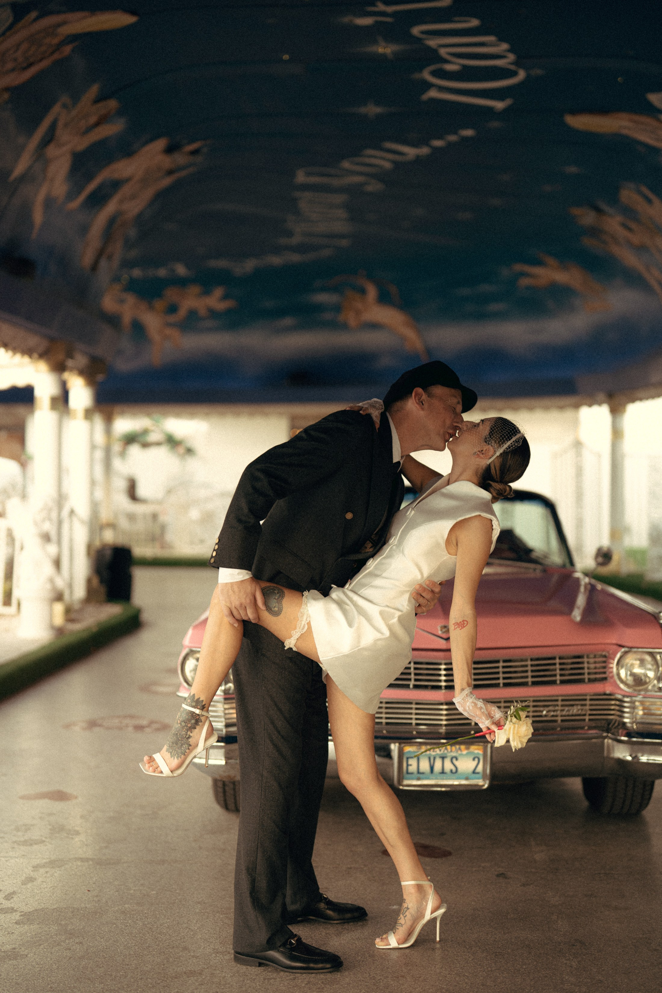 TANA&PAUL. Wedding & elopement photographer Viktoriya Kravtsov. Las Vegas