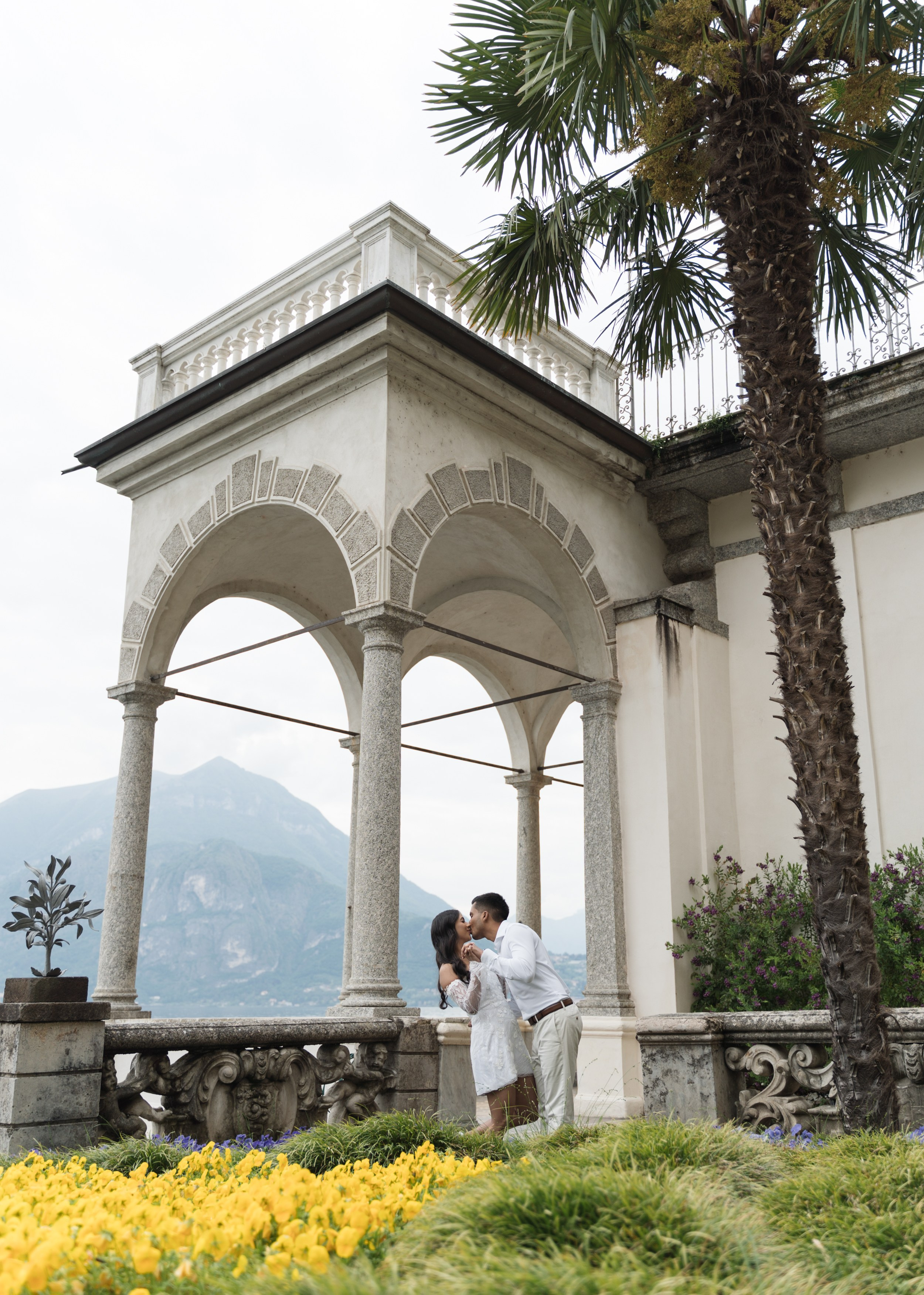 Villa Monastero Secret Proposal. Proposal Photographer in Lake Como