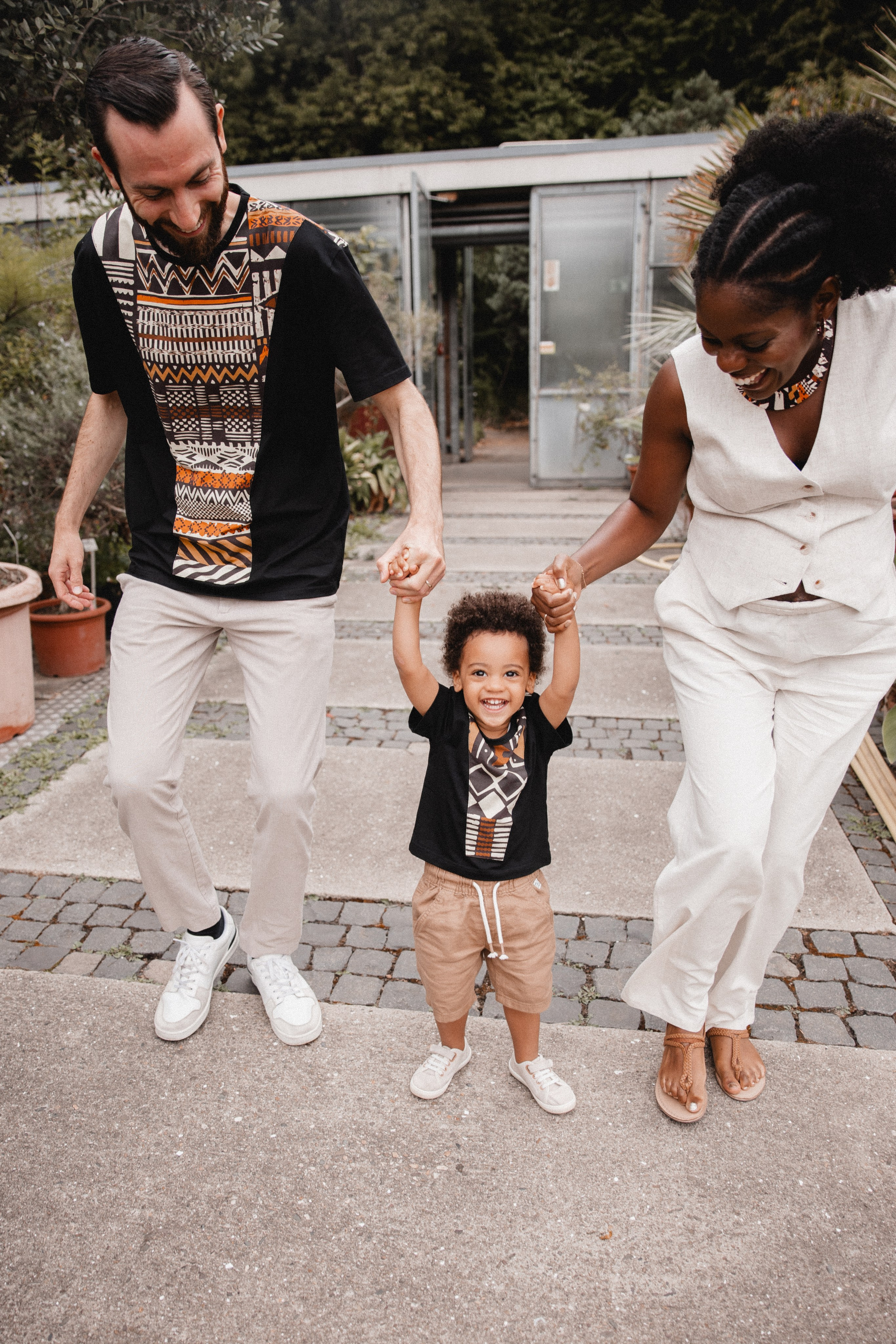 Babybauch Shooting im Botanischen Garten Bochum | Reiche Fotografie. Hochzeitsfotografin Bochum | Halyna Reiche Fotografie NRW