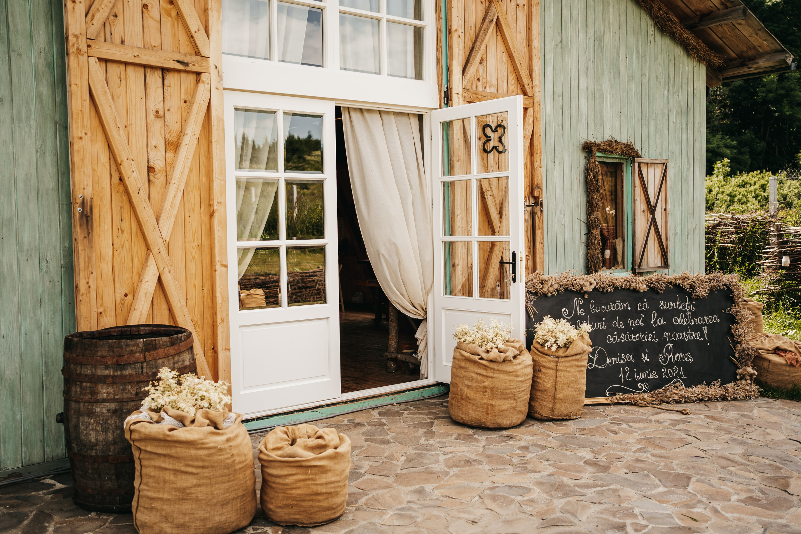 R & D. Fotograf Nunta Iasi - Hearts & Pictures