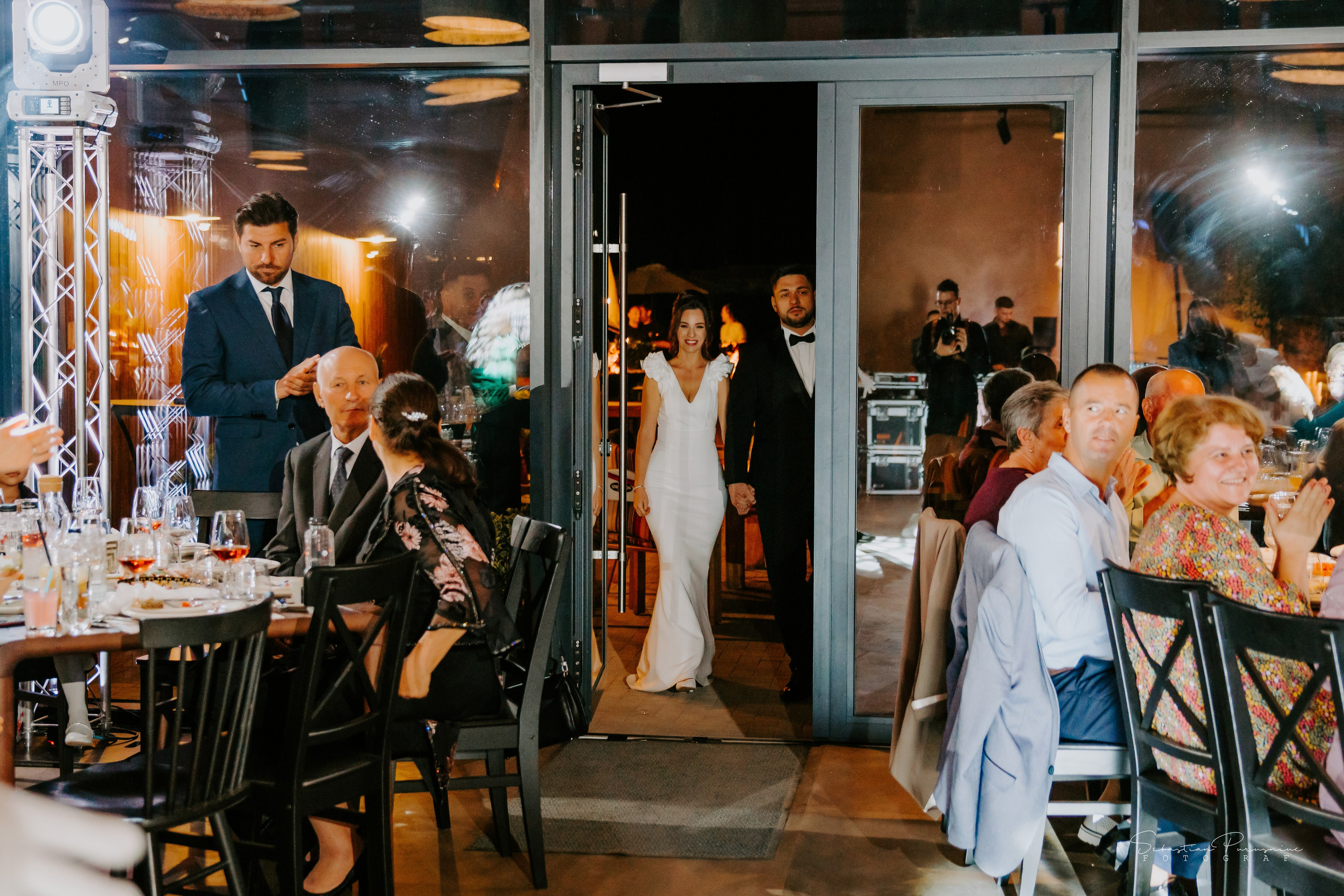 Ana & Bogdan. Sebastian Purusniuc Fotograf - Iasi