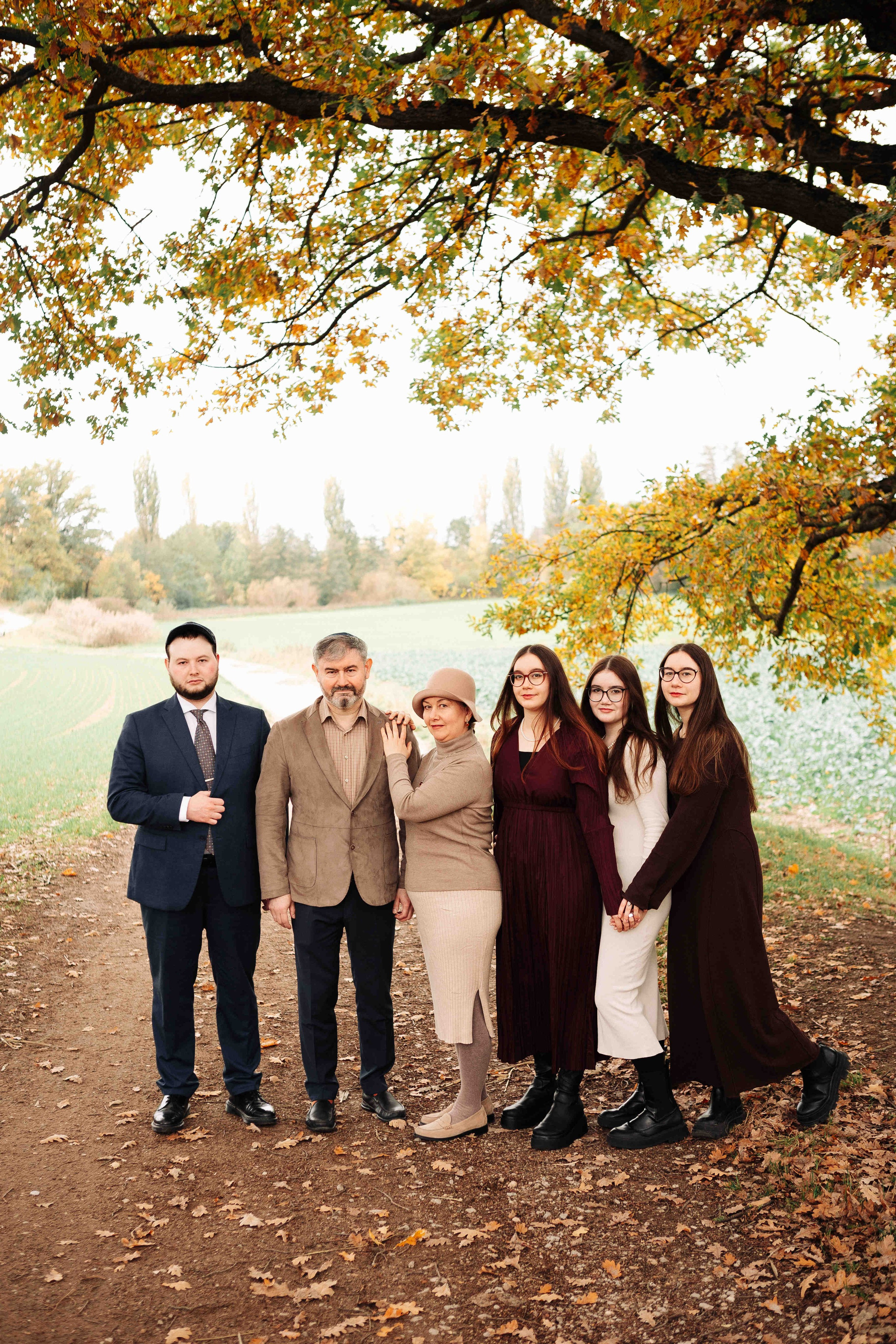 BIG OAK, BIG FAMILY. Https://shi-photo.com/