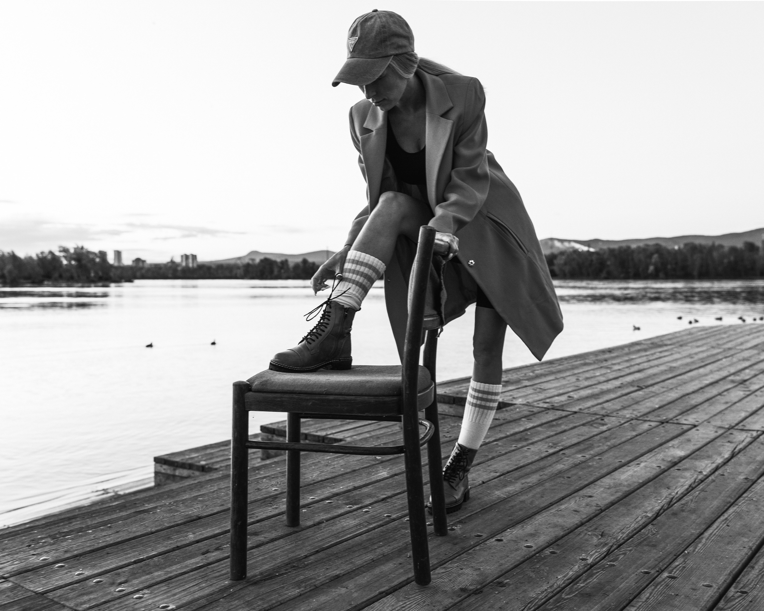 Рассвет. Стул. Фотограф в Барселоне Жанна Захарченко