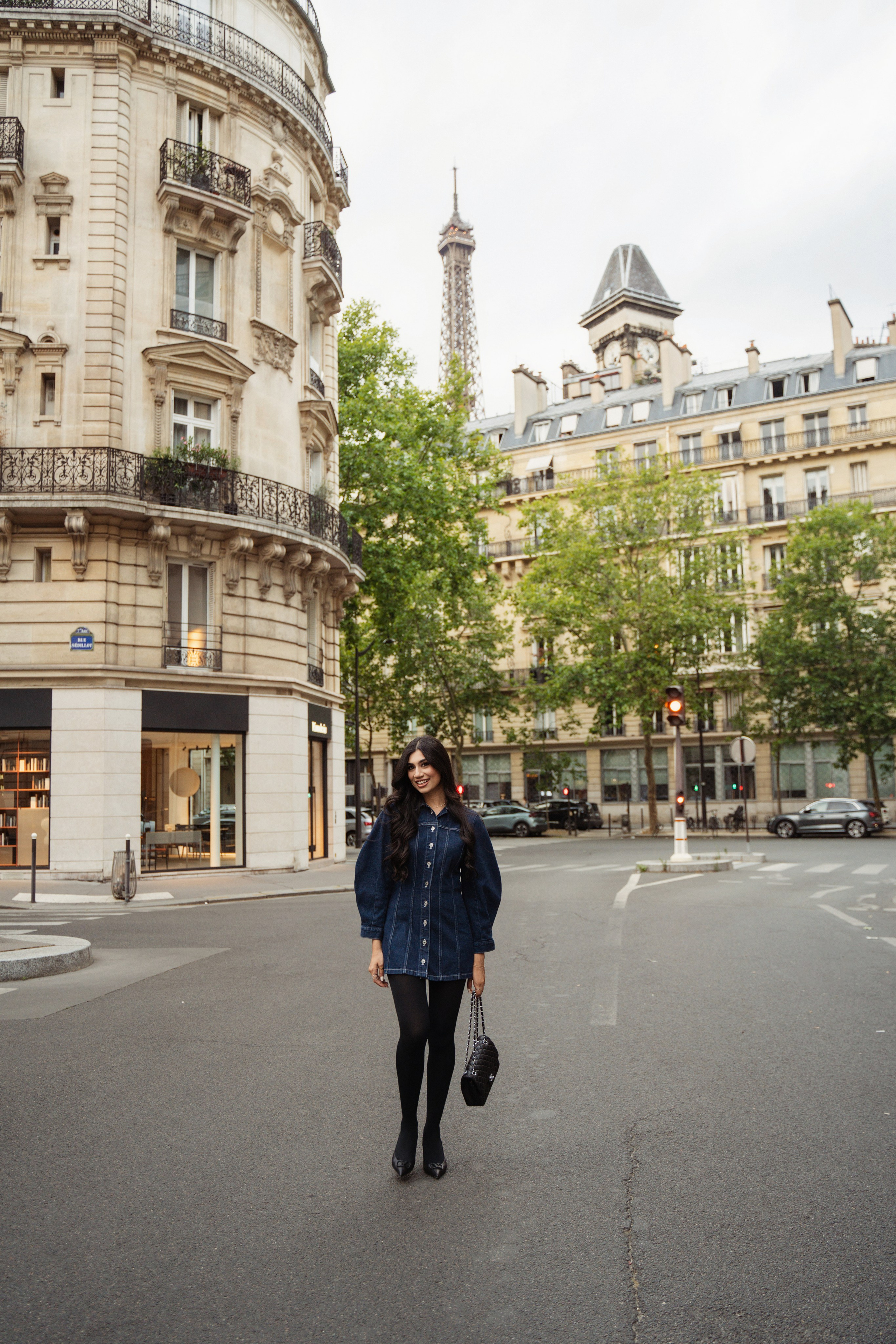 Naila (4 hours). Photographer in Paris|Solo and groups, portraits & content, couples photo-shoot in Paris at the best locations